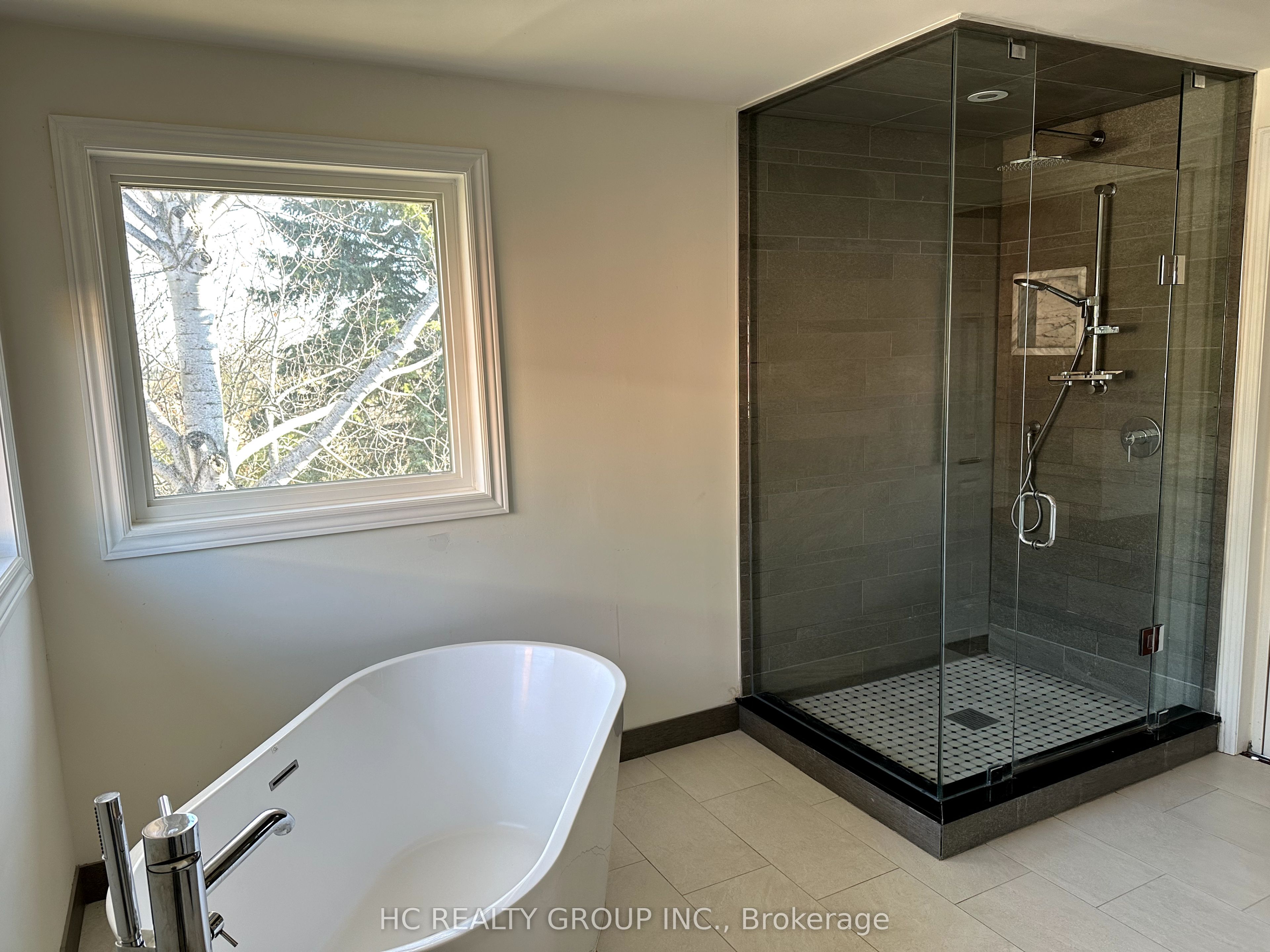 102 Crawford Rose Drive Property Photo 16