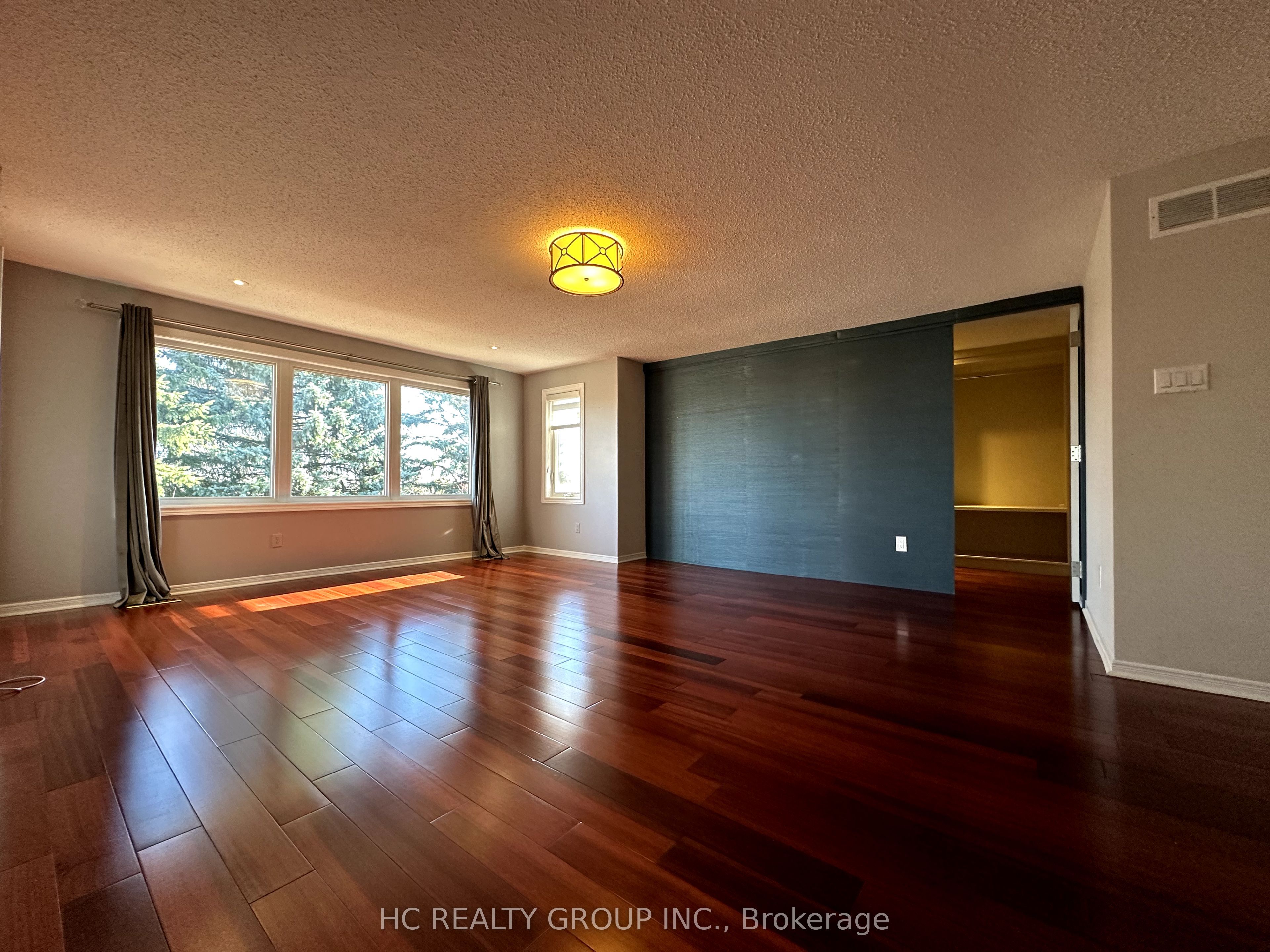 102 Crawford Rose Drive Property Photo 18