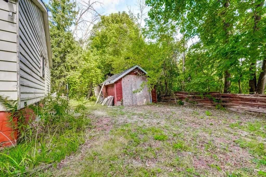 108 Yongehurst Road Property Photo 8