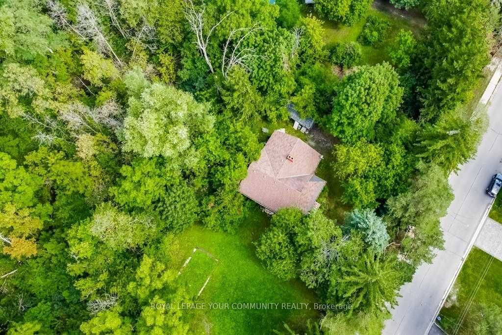 108 Yongehurst Road Property Photo 14