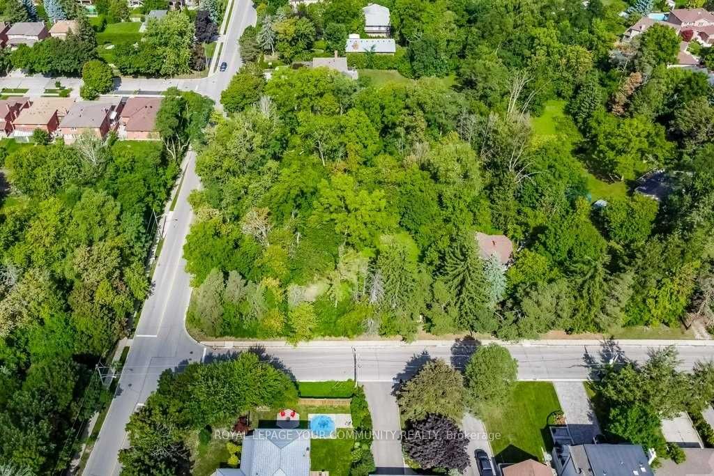 108 Yongehurst Road Property Photo 17