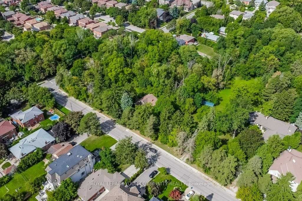 108 Yongehurst Road Property Photo 19