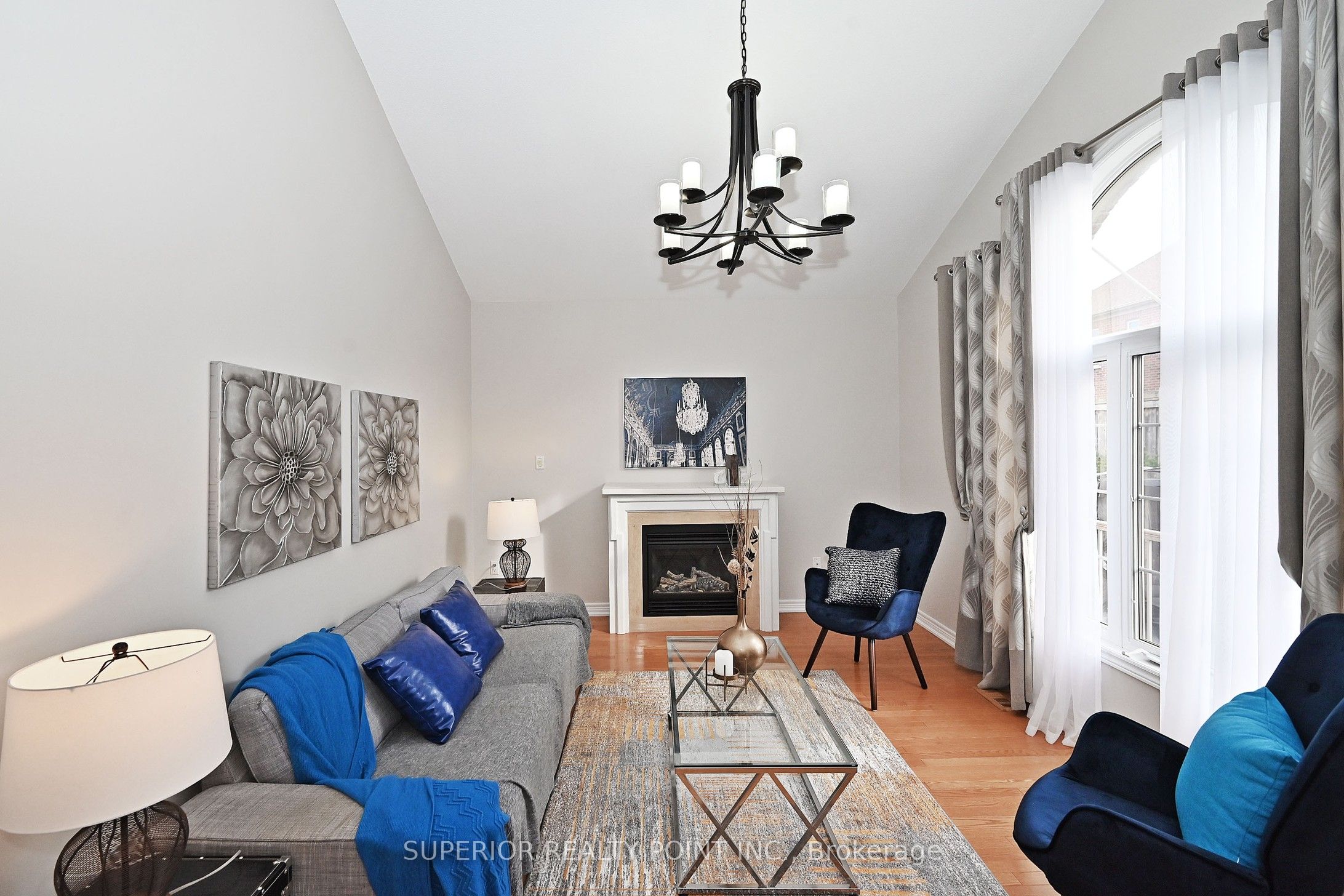 209 Queen Filomena Ave Property Photo 8