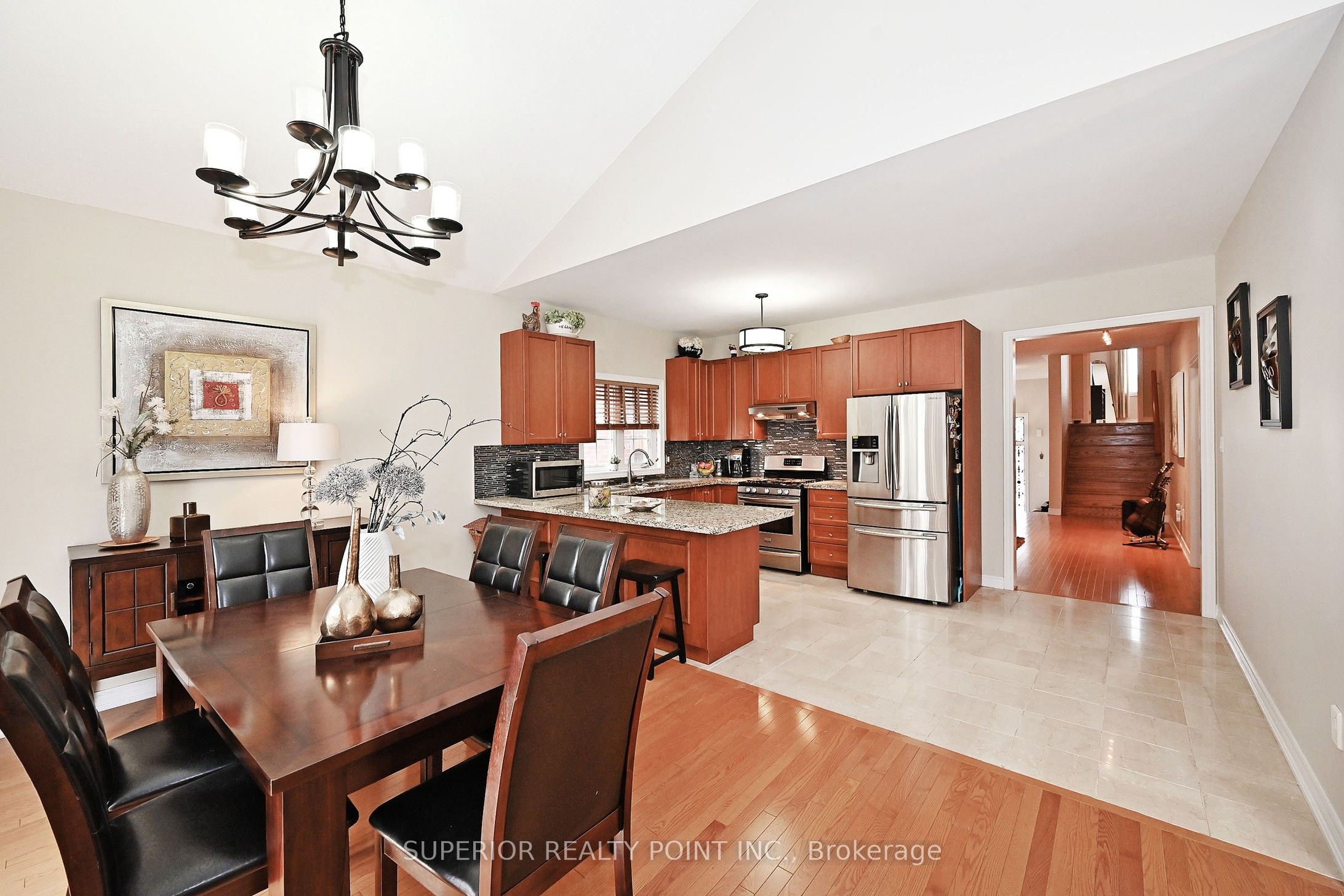 209 Queen Filomena Ave Property Photo 11