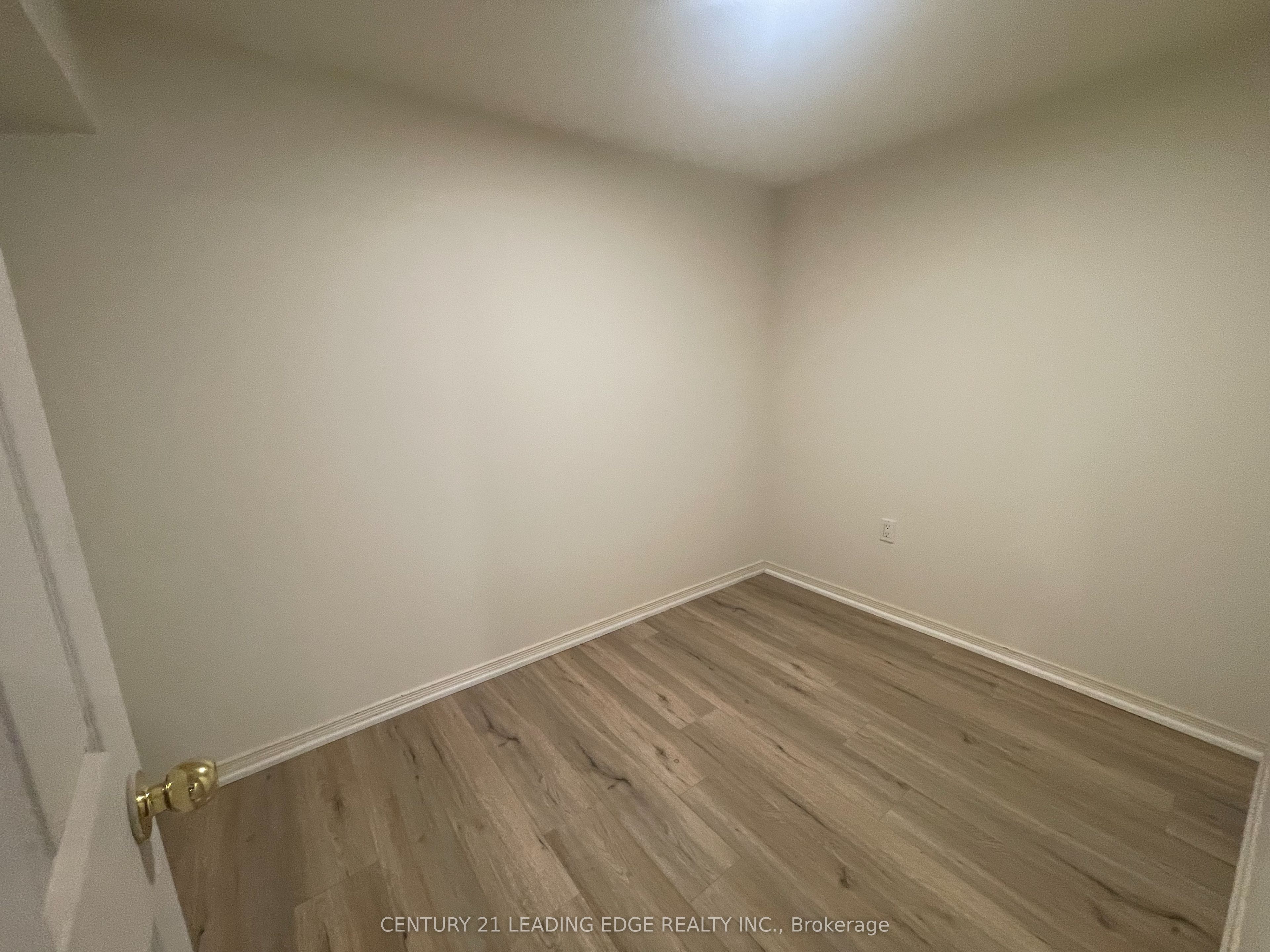 #bsmt - 54 Fieldview Crescent Property Photo 3