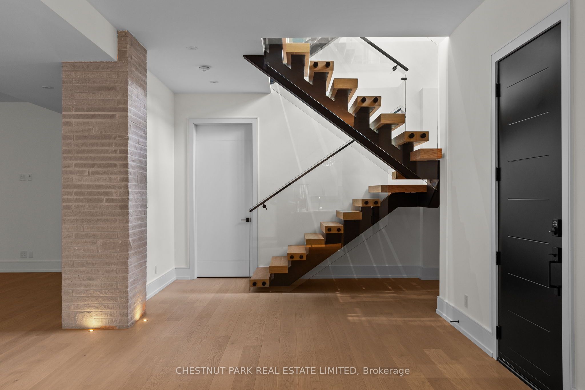 547 Old Stouffville Road Property Photo 32