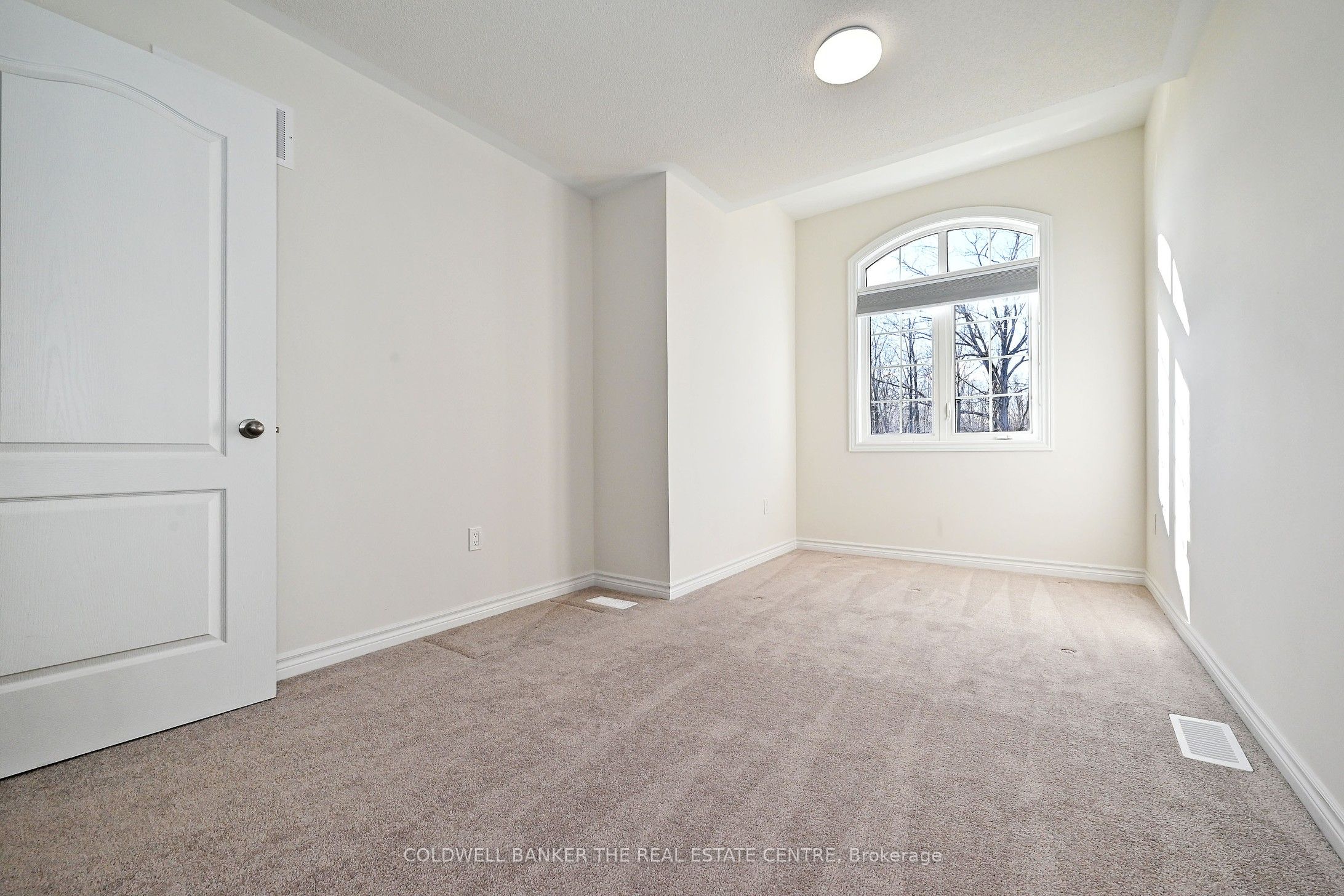 25 Anne Pegg Crescent Property Photo 25