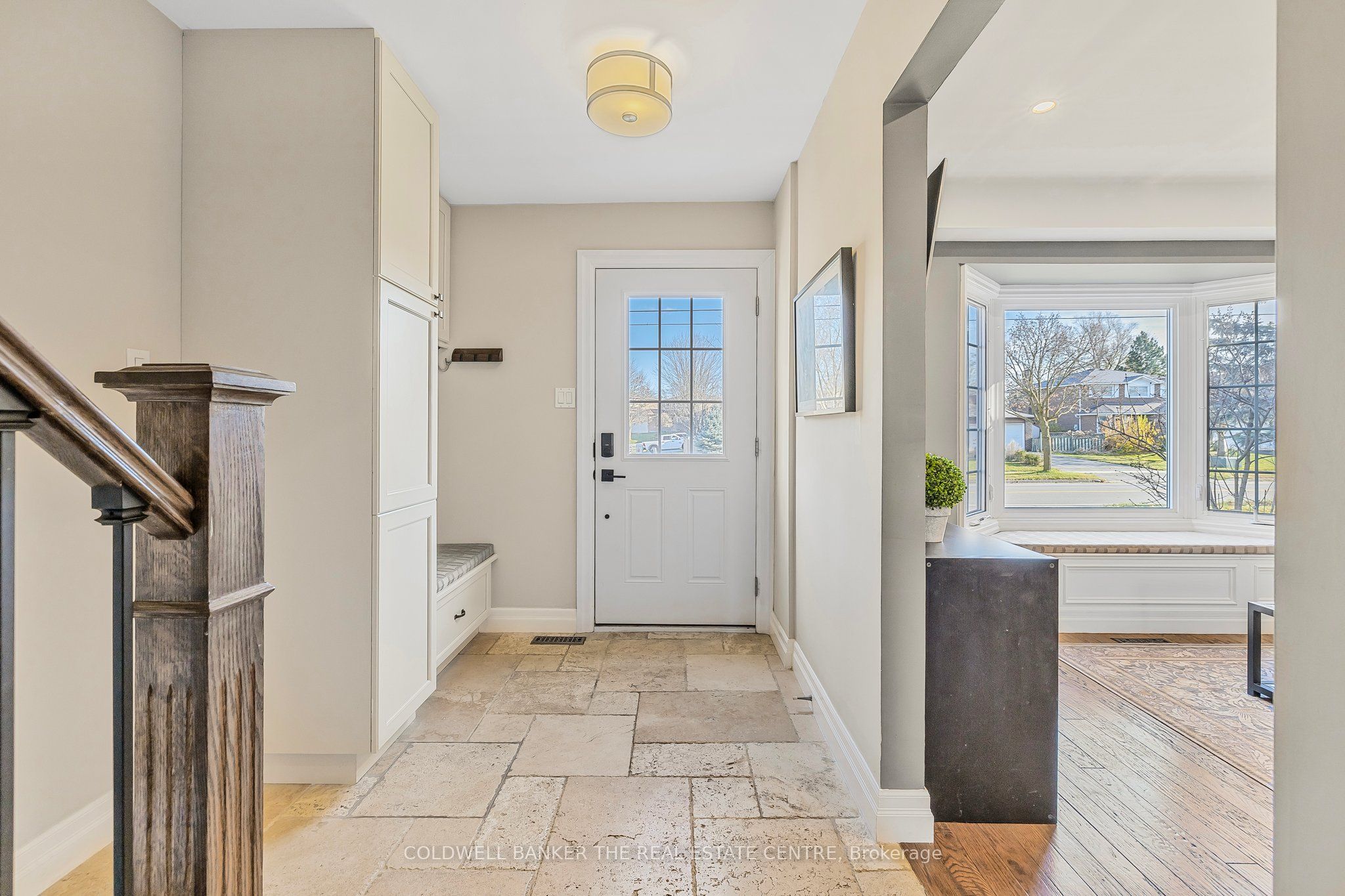 281 London Road Property Photo 6