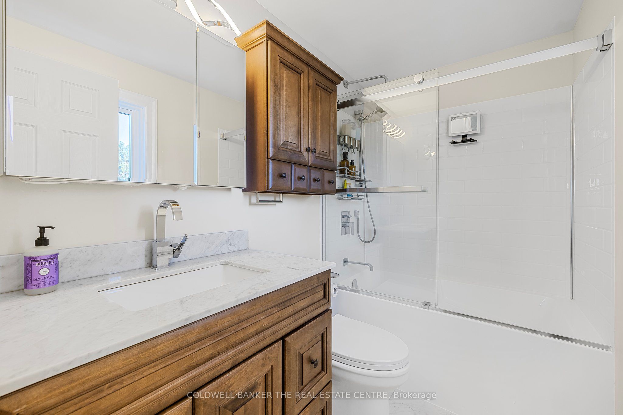 281 London Road Property Photo 22