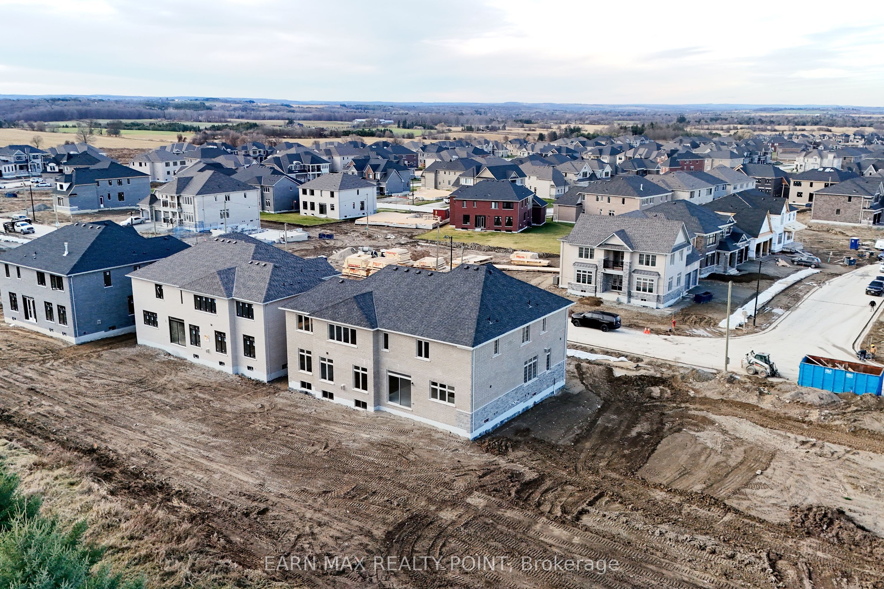 19 Marigold Boulevard Property Photo 4