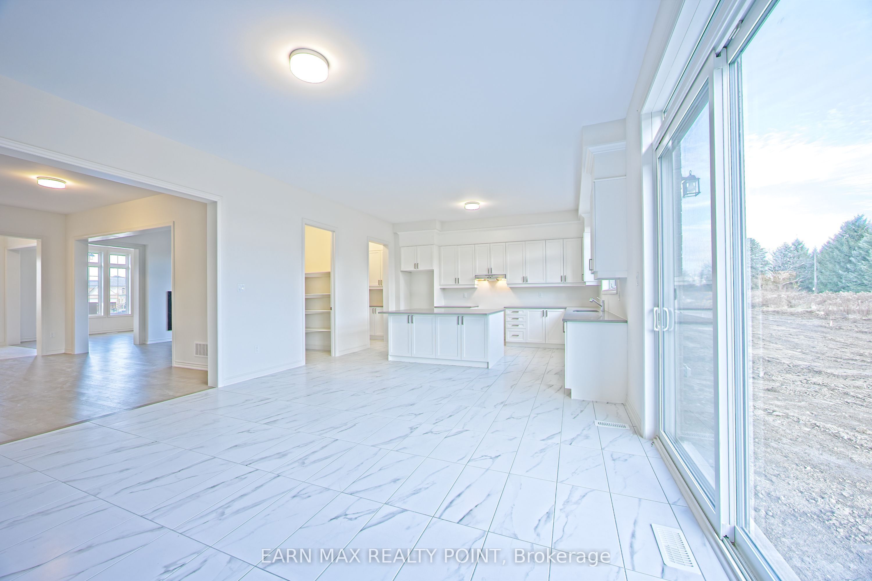 19 Marigold Boulevard Property Photo 13