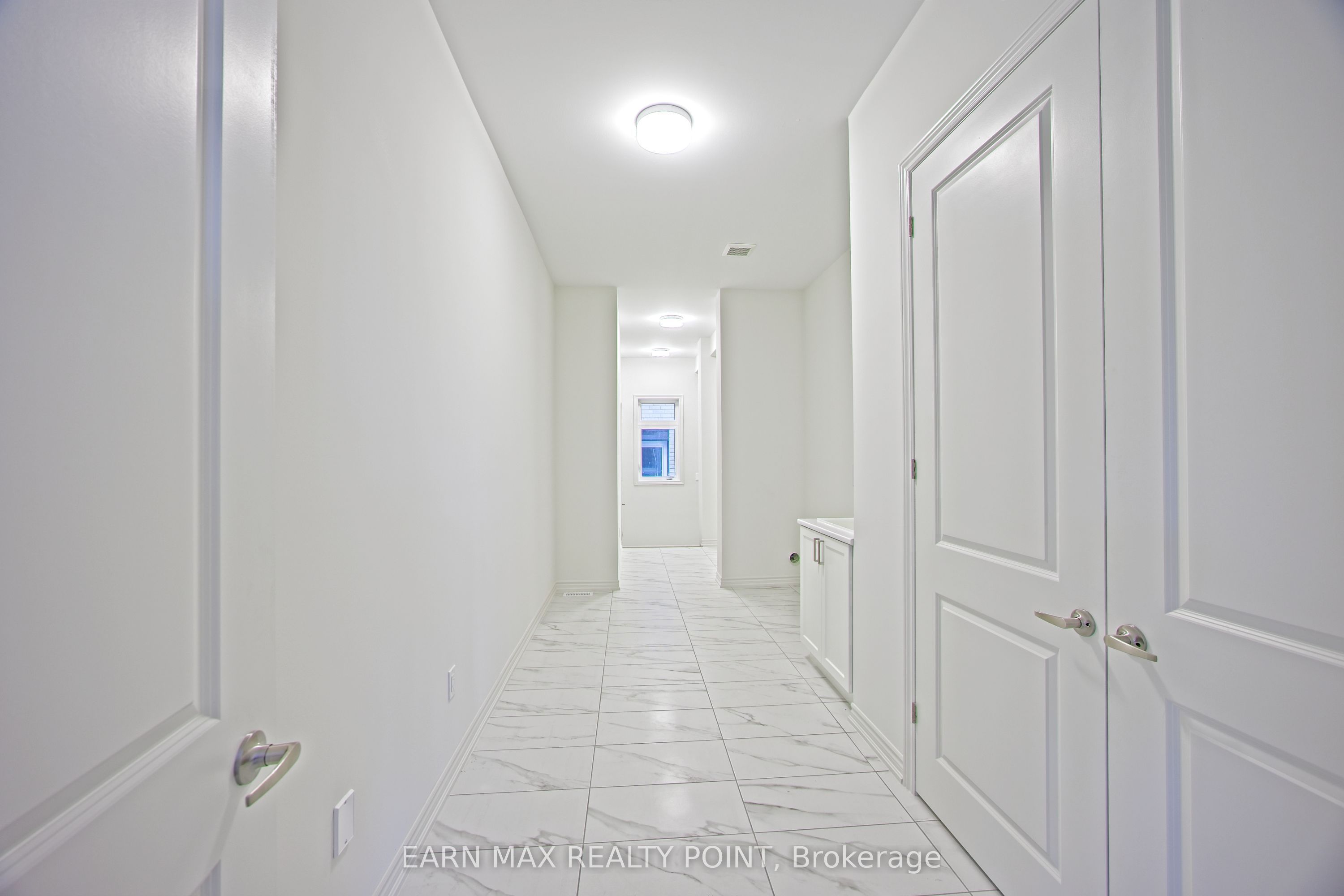 19 Marigold Boulevard Property Photo 20