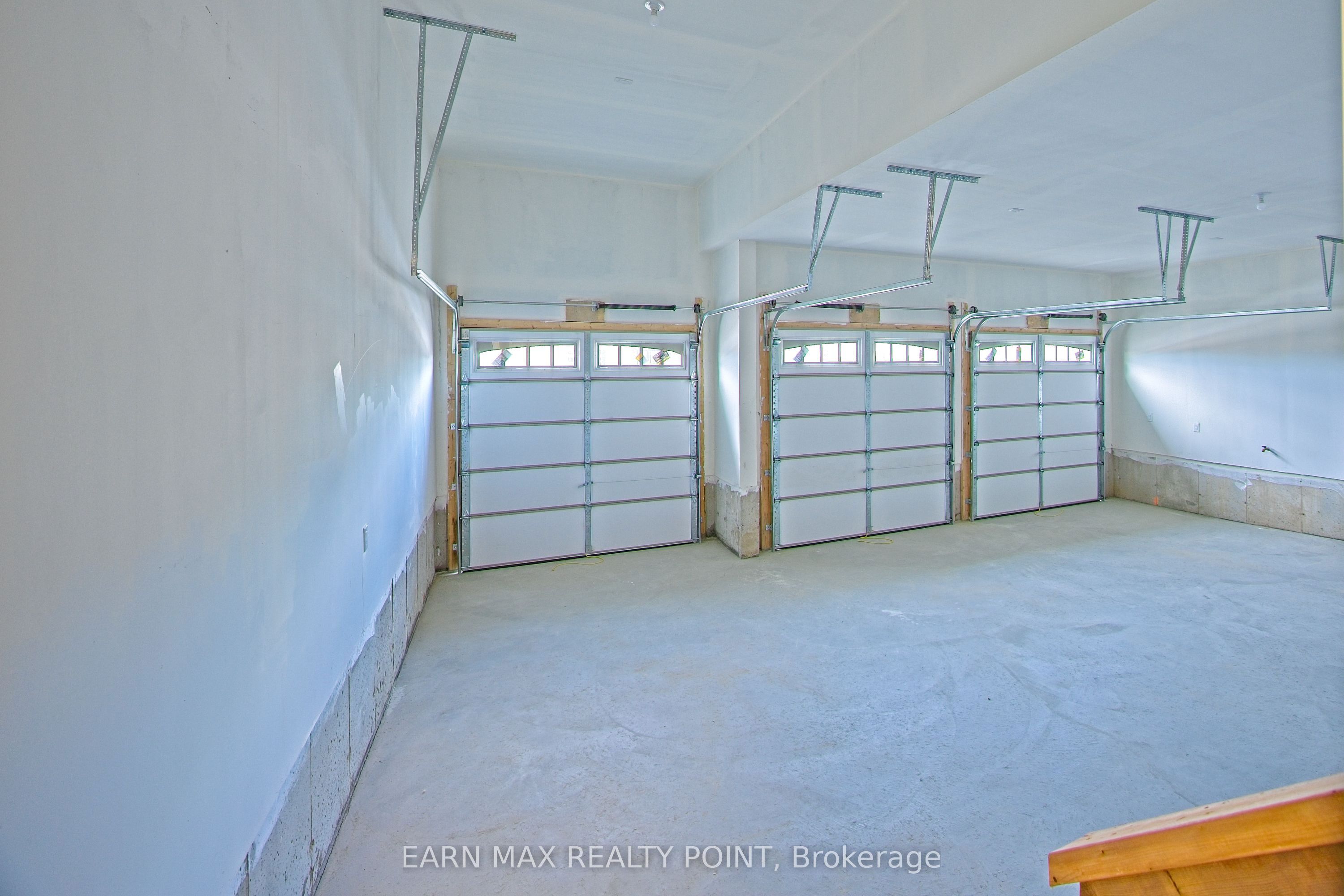 19 Marigold Boulevard Property Photo 21