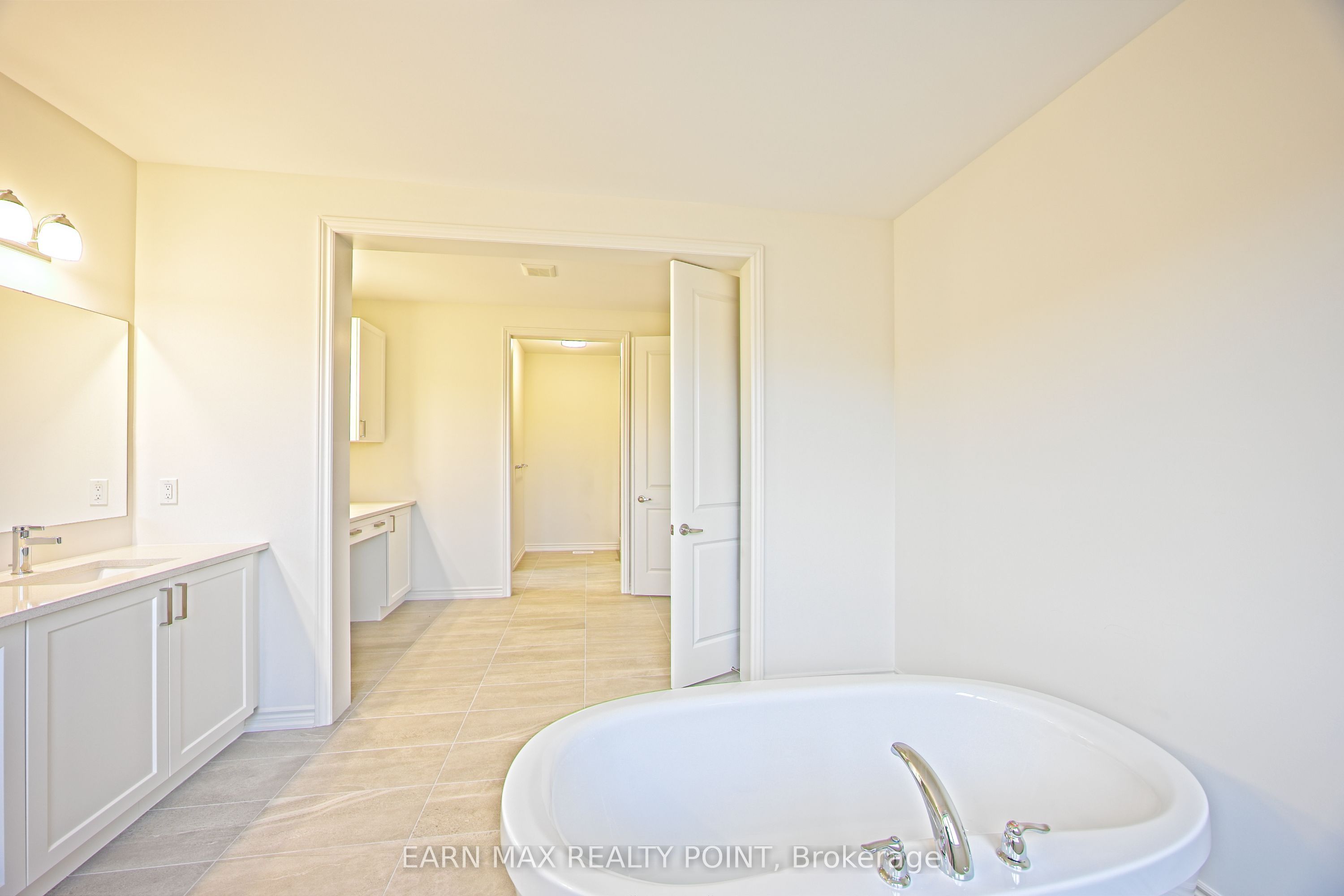 19 Marigold Boulevard Property Photo 27