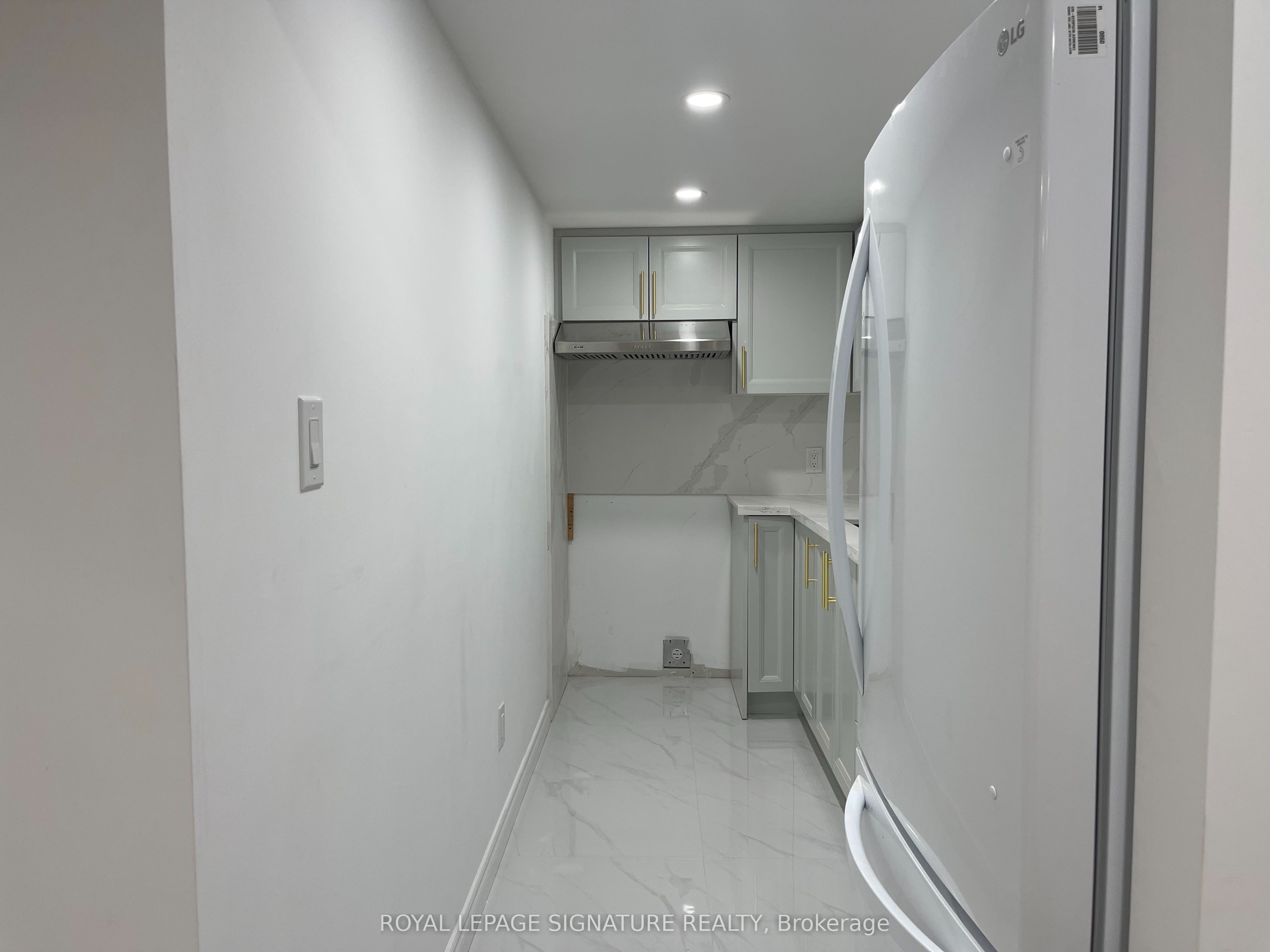 #bsmt - 46 Tara Crescent Property Photo 4