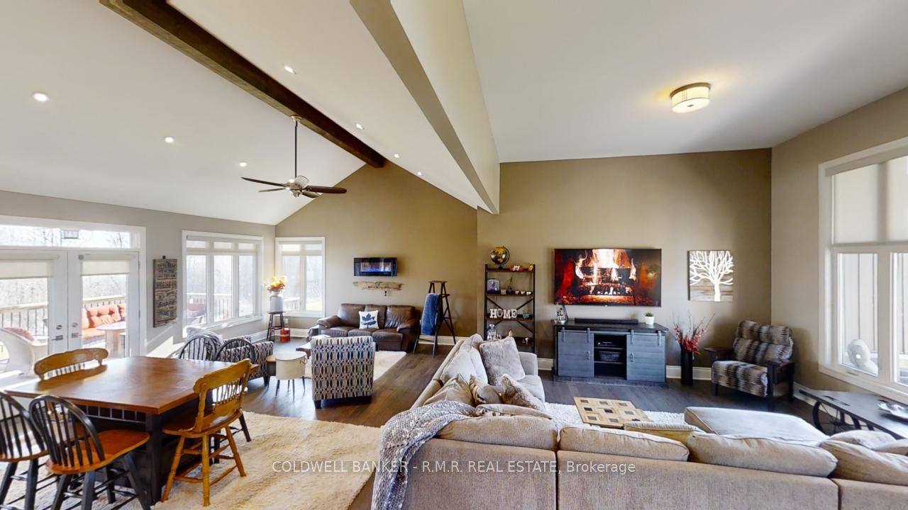470 Blue Mountain Road Property Photo 10