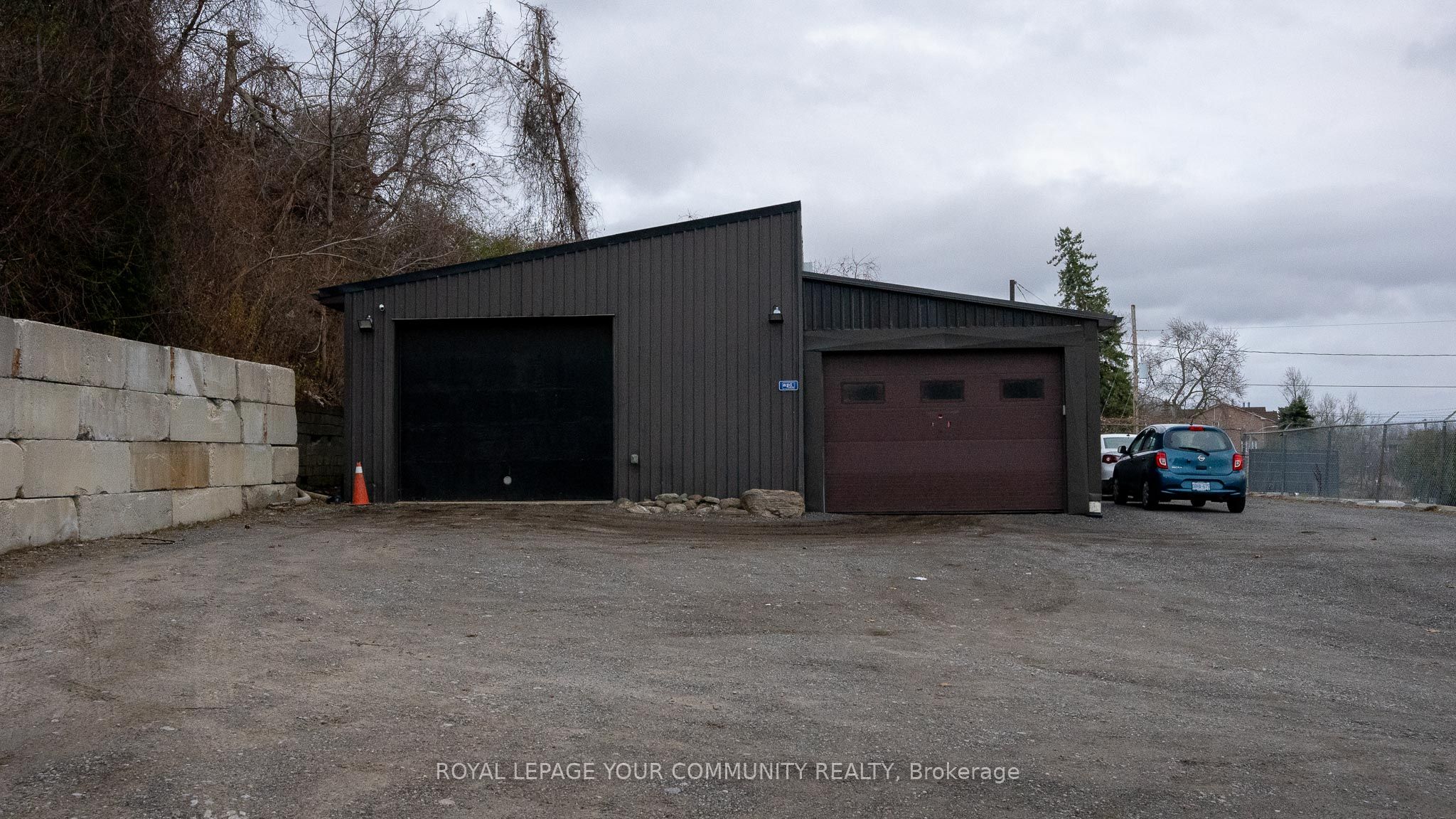 103 The Queensway Property Photo 2