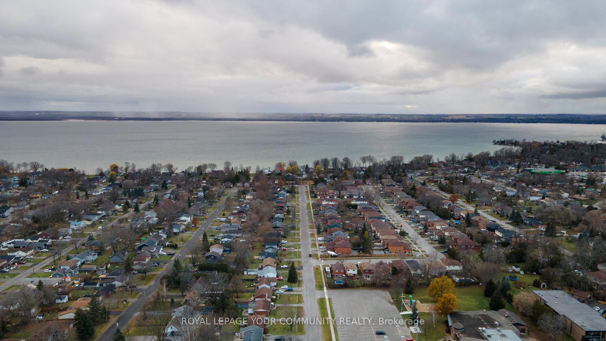 103 The Queensway Property Photo 15