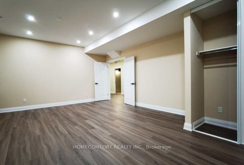 111 Mitchell Place Property Photo 6