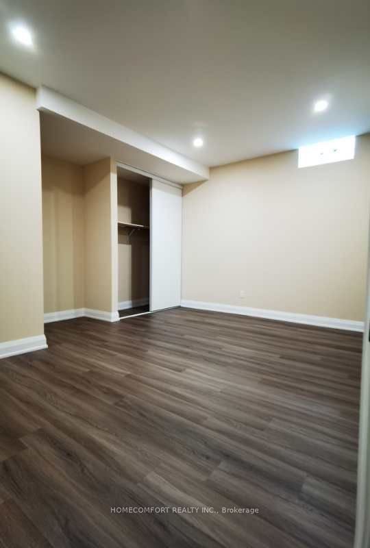 111 Mitchell Place Property Photo 10
