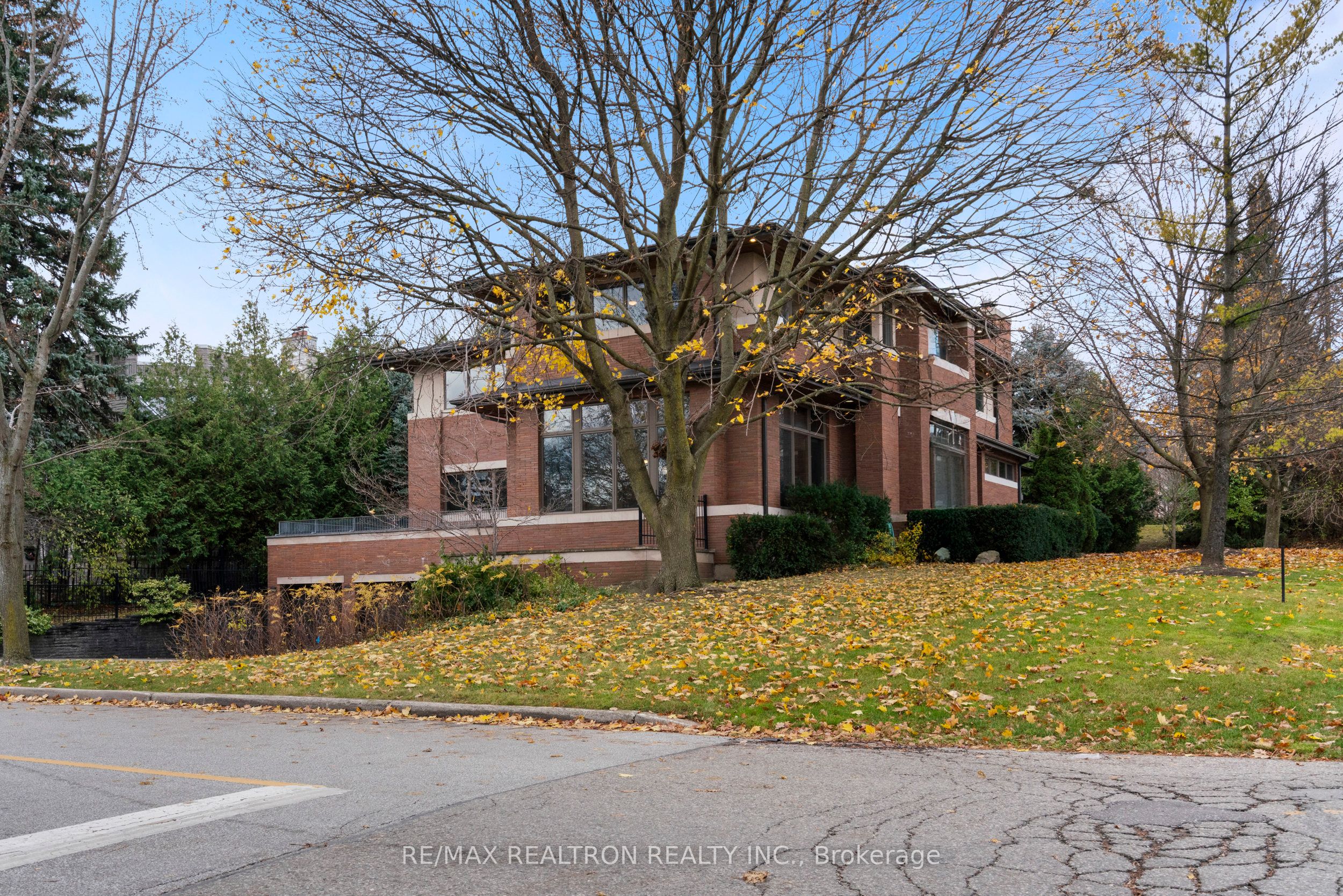 183 Arnold Avenue Property Photo 3