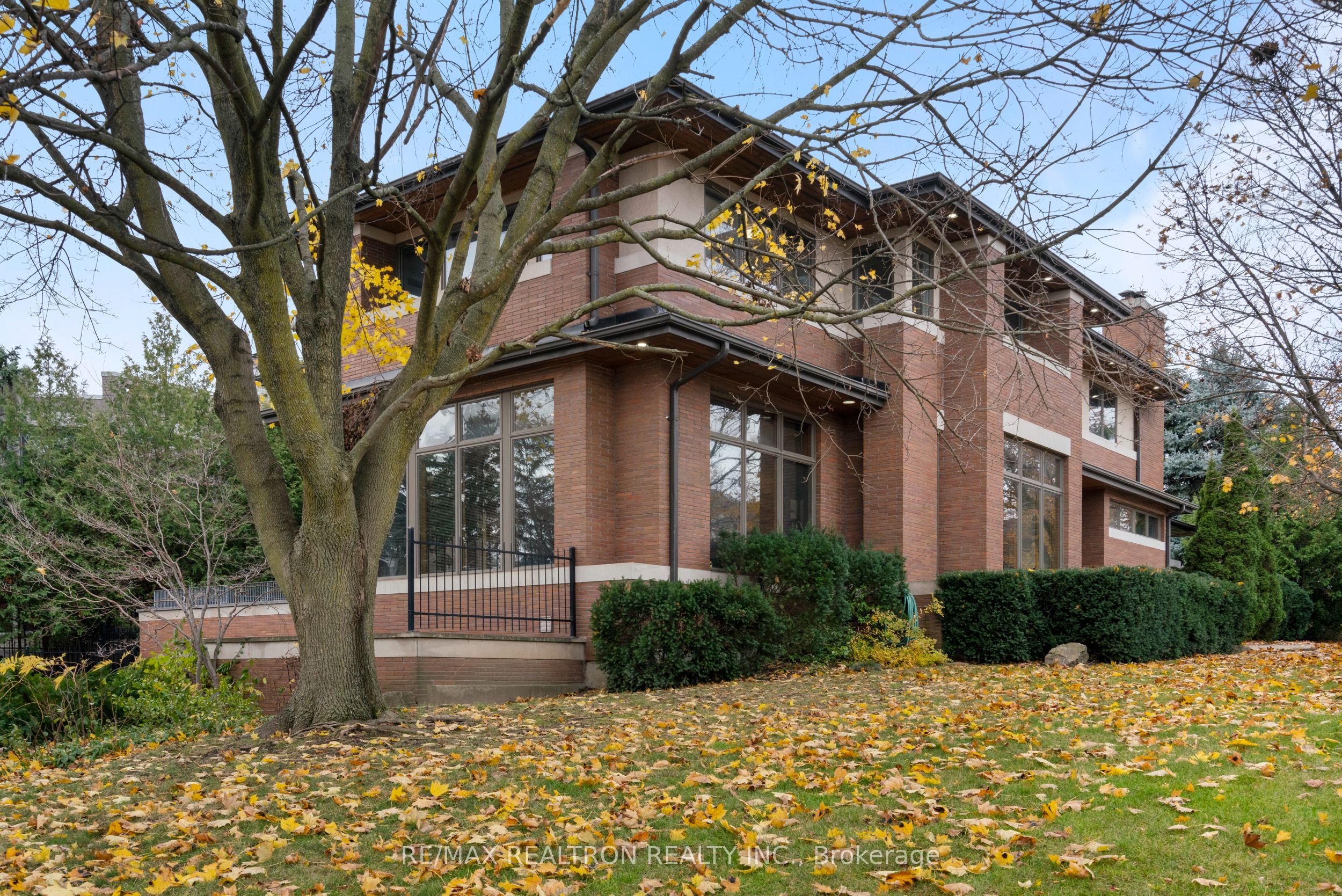 183 Arnold Avenue Property Photo 8
