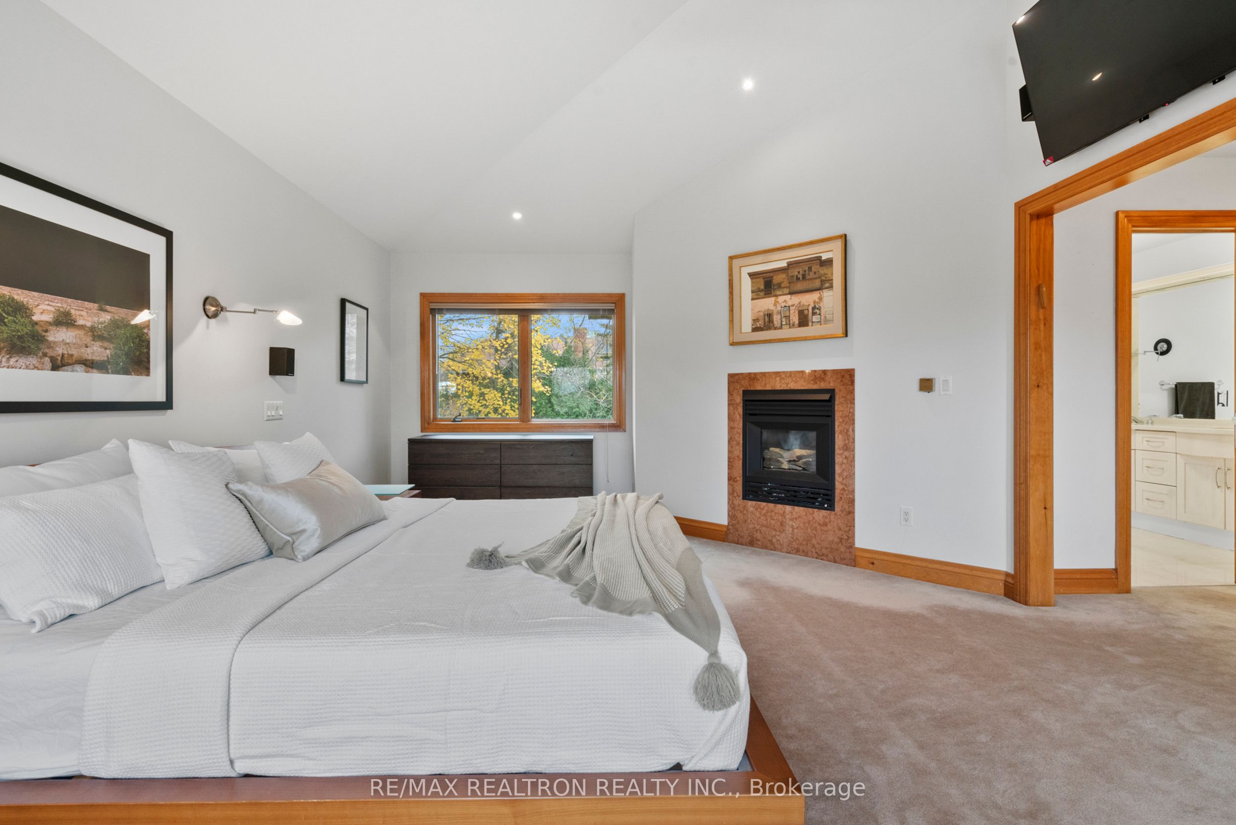 183 Arnold Avenue Property Photo 39