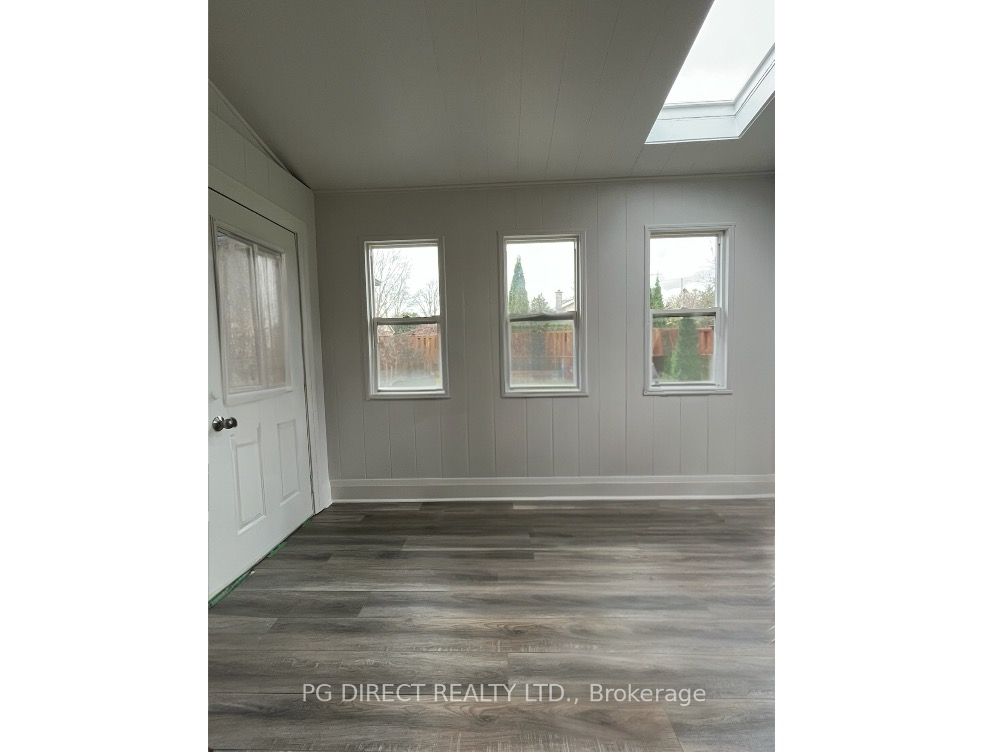 314 Centre Street Property Photo 16