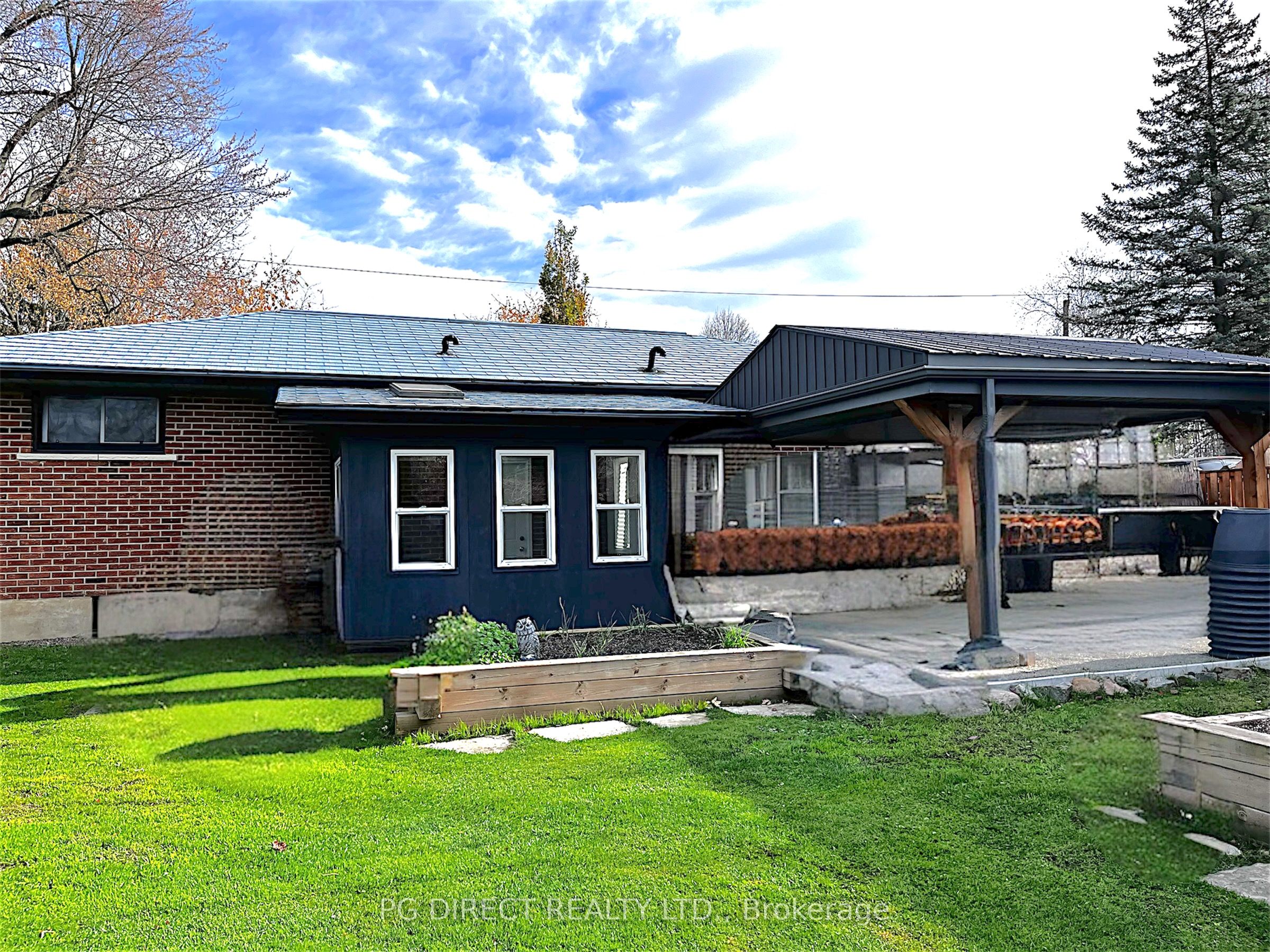 314 Centre Street Property Photo 19