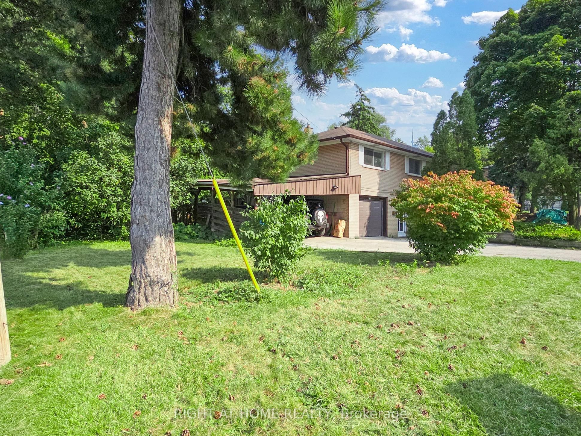 #main Fl - 96 Grandview Avenue Property Photo 4