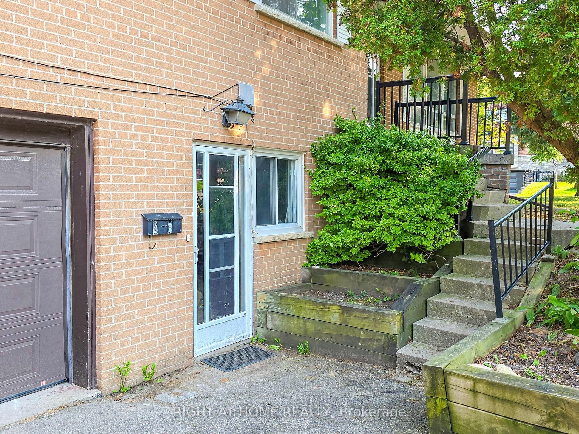 #main Fl - 96 Grandview Avenue Property Photo 6