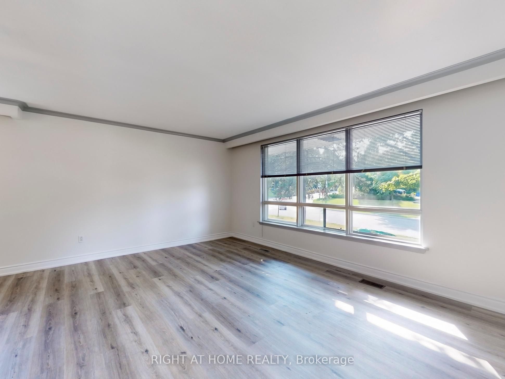 #main Fl - 96 Grandview Avenue Property Photo 12