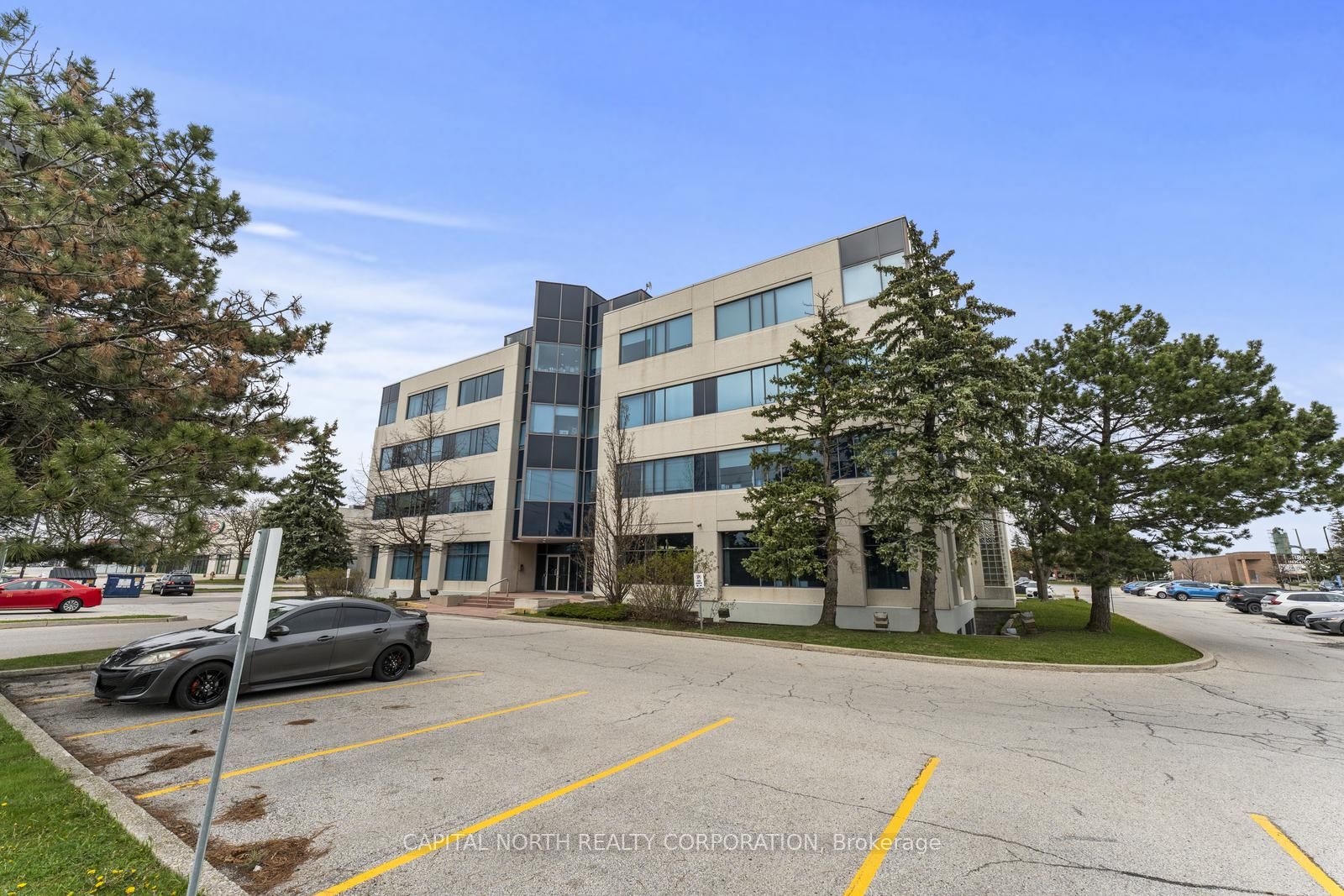 #408 - 8333 Weston Road Property Photo 6