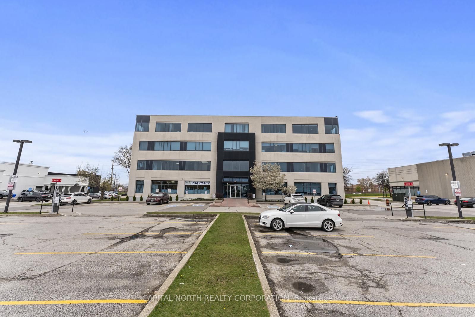 #408 - 8333 Weston Road Property Photo 10
