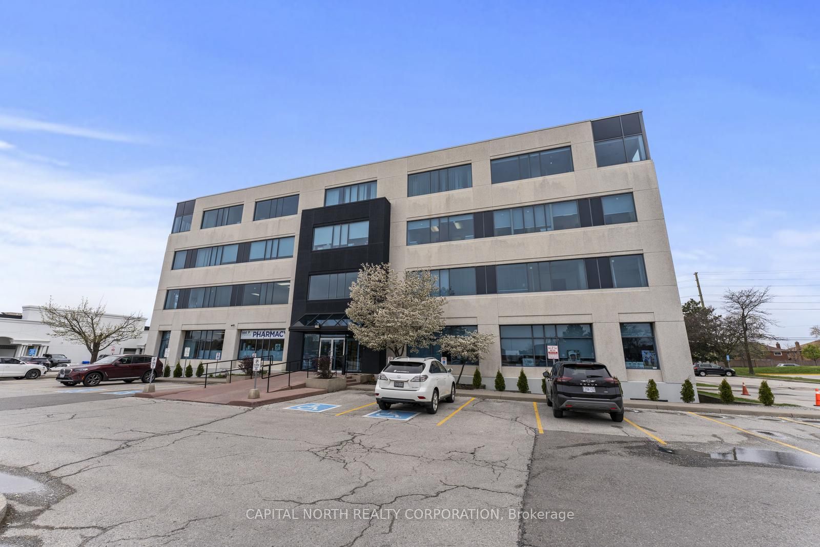 #408 - 8333 Weston Road Property Photo 13
