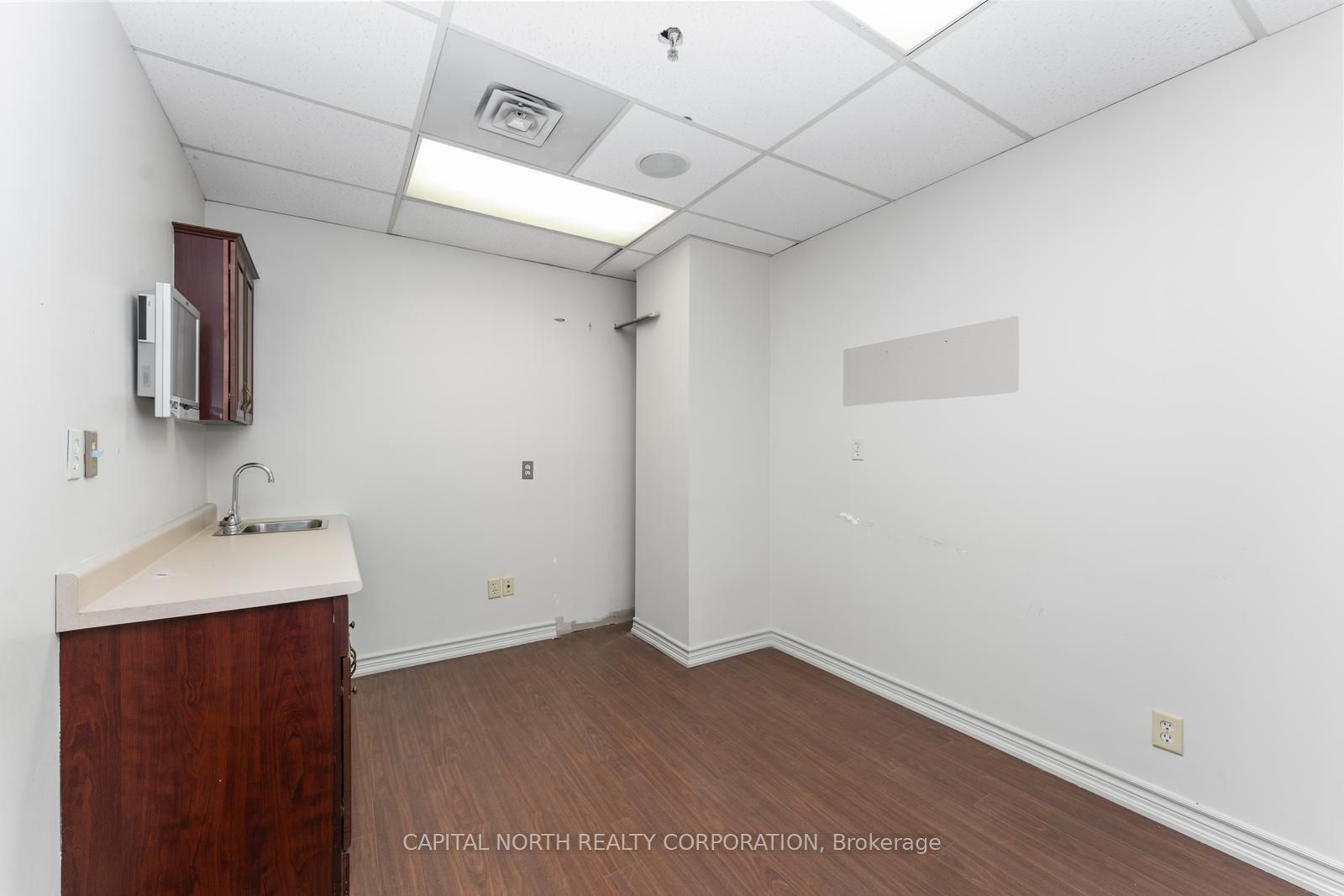 #408 - 8333 Weston Road Property Photo 25