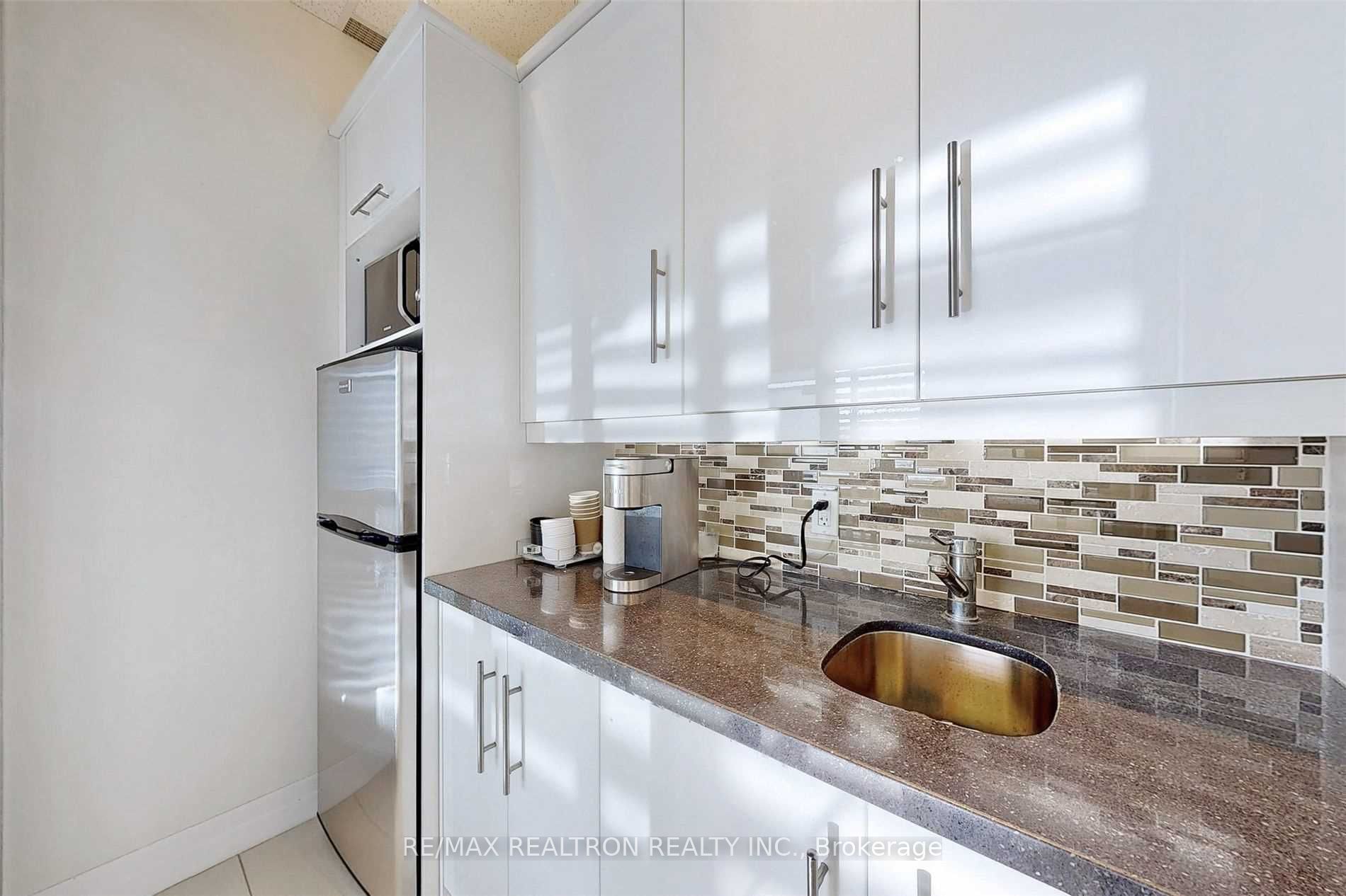 #509 - 7191 Yonge Street Property Photo 14