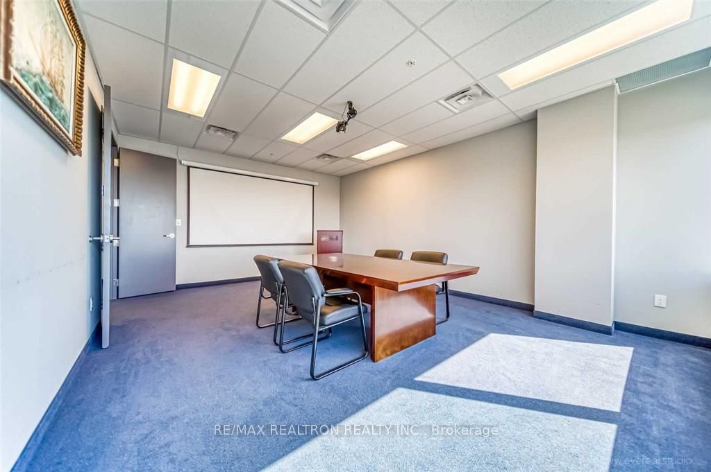 #512 - 7191 Yonge Street Property Photo 16