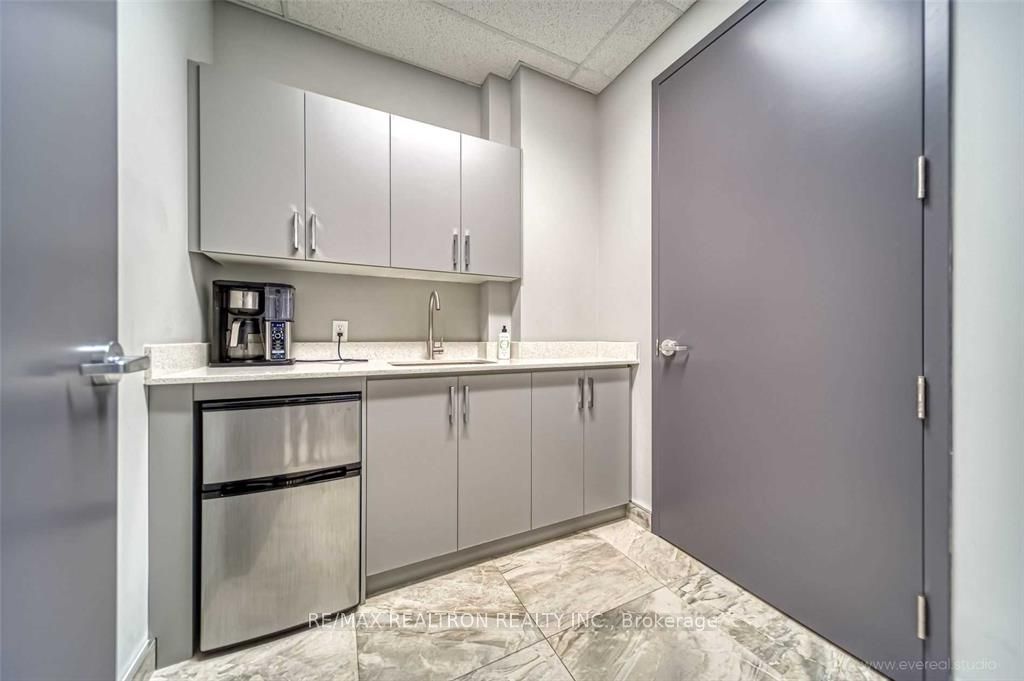#512 - 7191 Yonge Street Property Photo 21