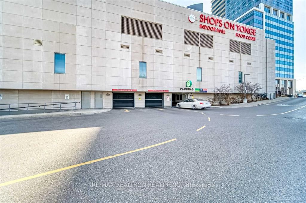 #512 - 7191 Yonge Street Property Photo 27