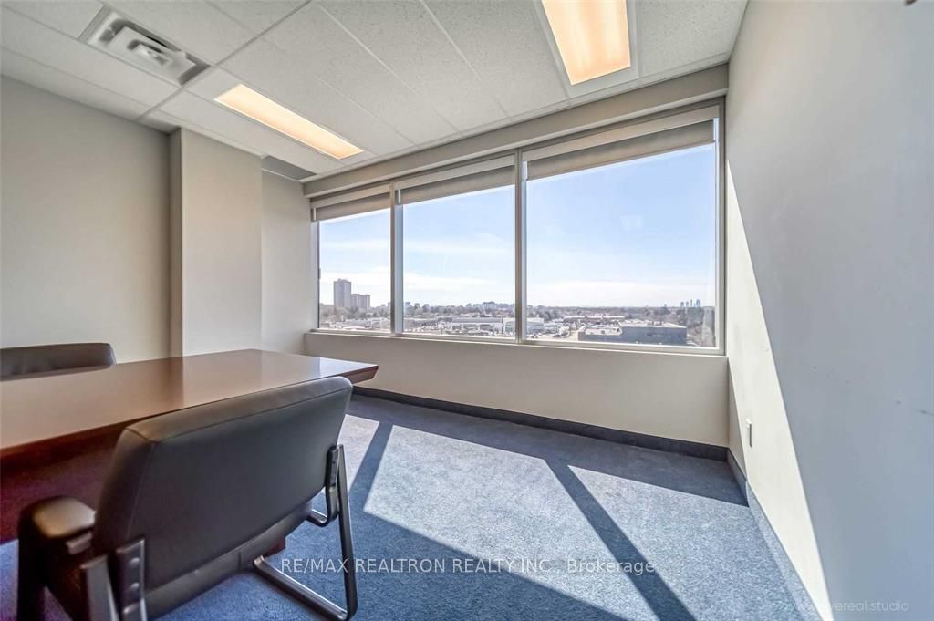 #512 - 7191 Yonge Street Property Photo 15