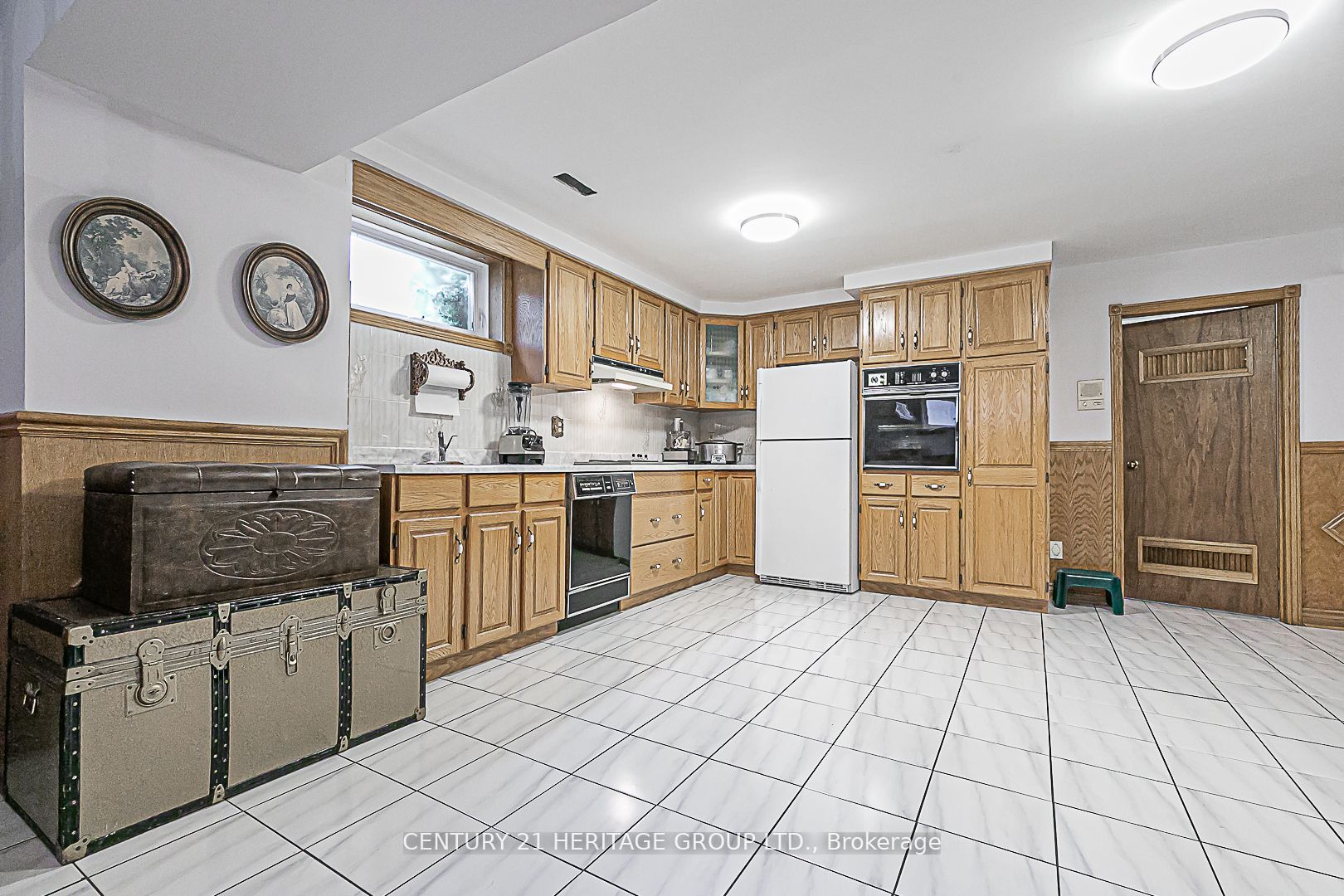 33 May Avenue Property Photo 32