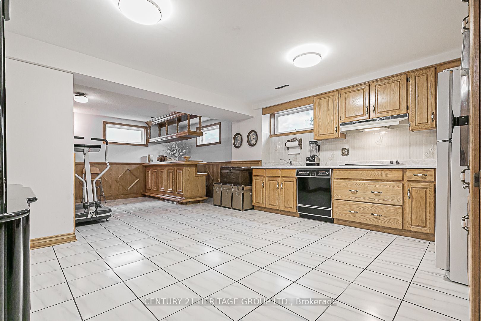33 May Avenue Property Photo 33