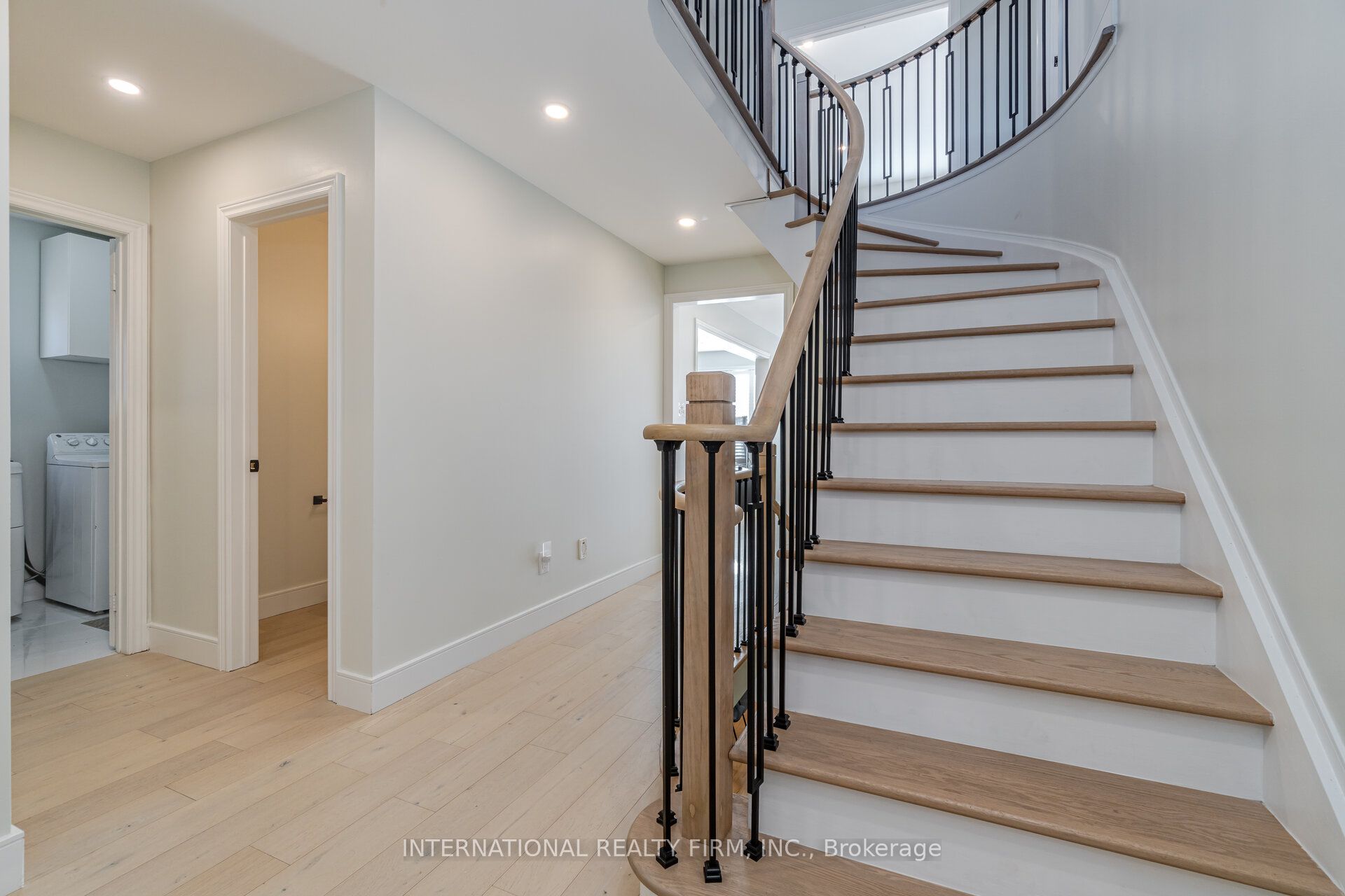67 Rosanna Crescent Property Photo 15