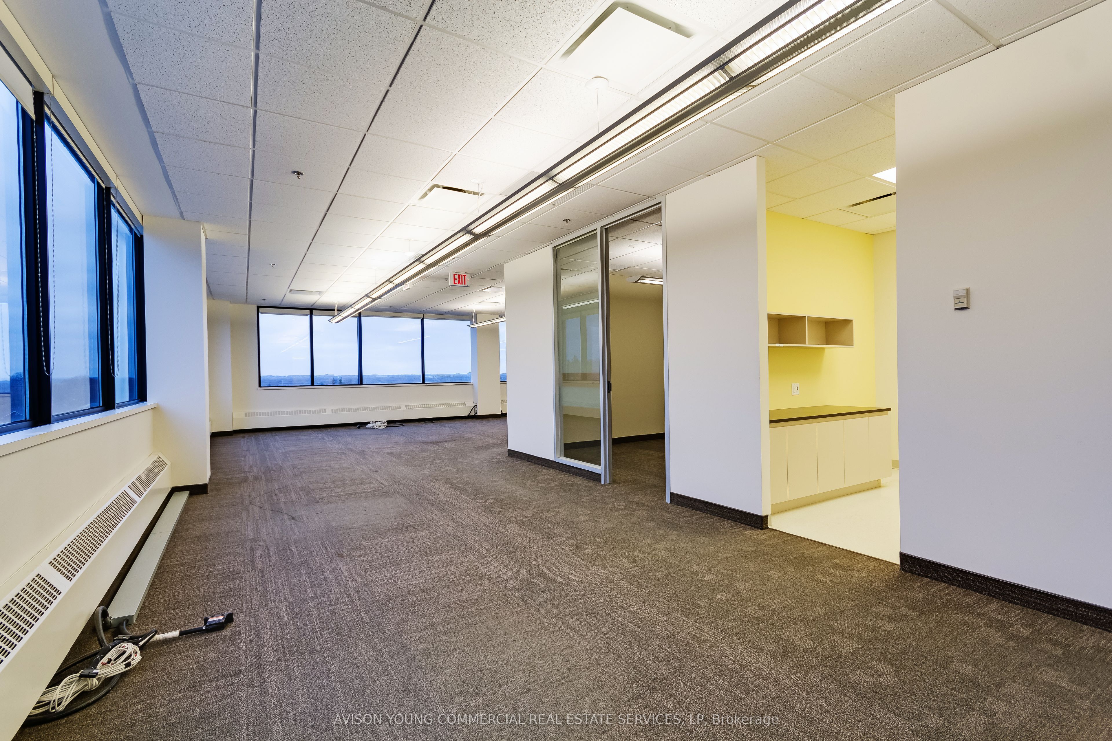 #300 - 306 Town Centre Boulevard Property Photo 5