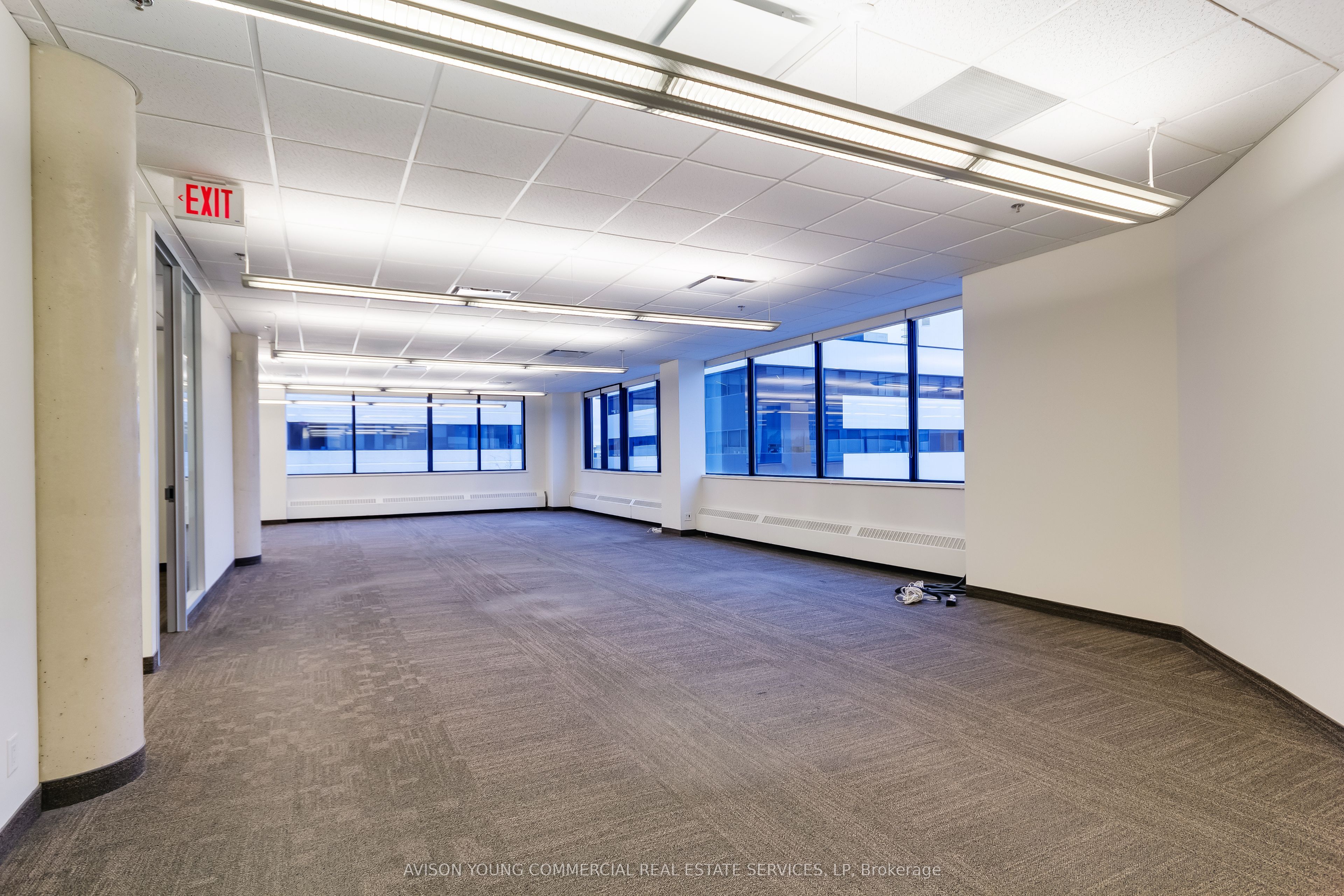 #300 - 306 Town Centre Boulevard Property Photo 9