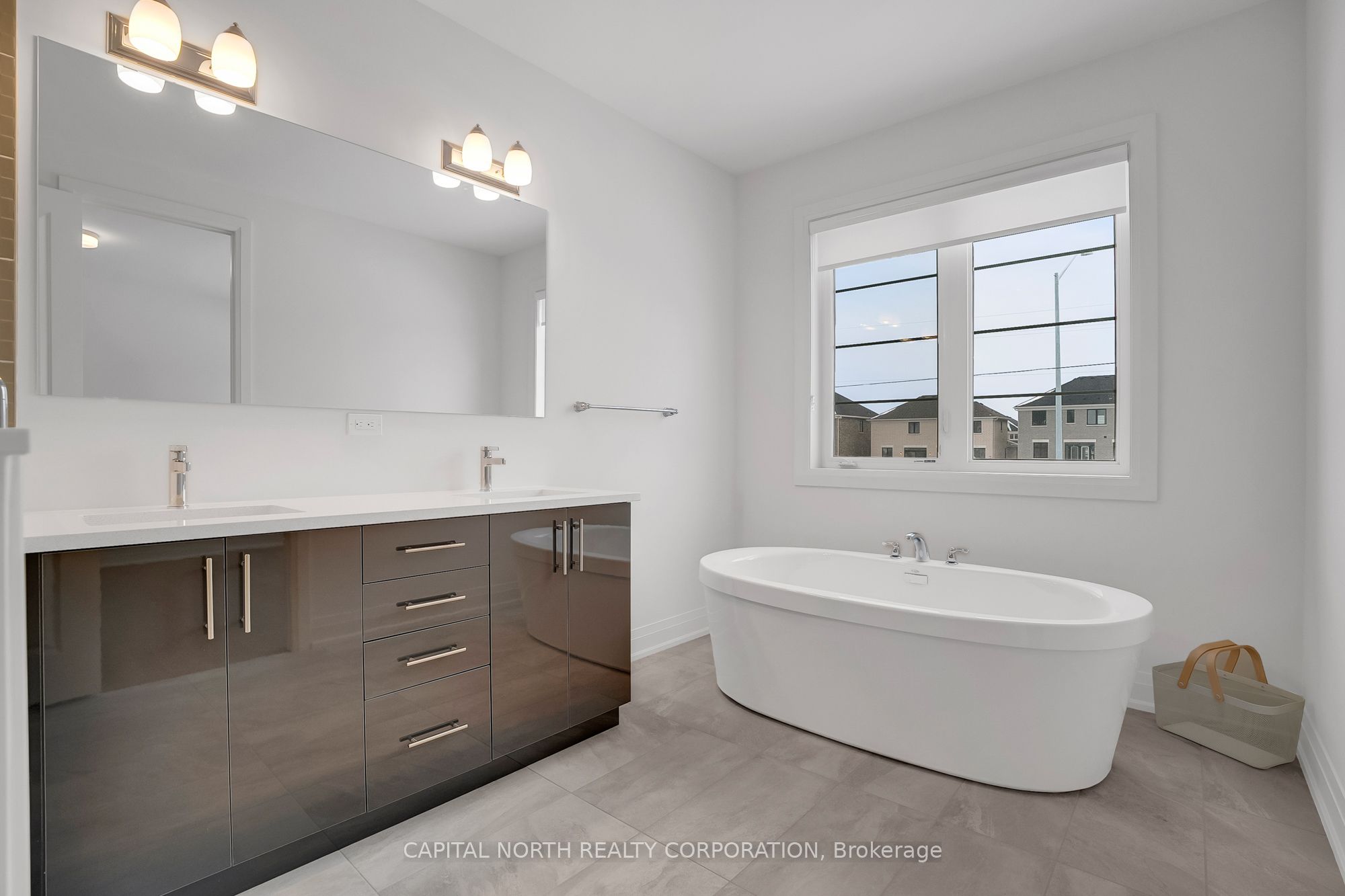 8 Bellflower Crescent Property Photo 22