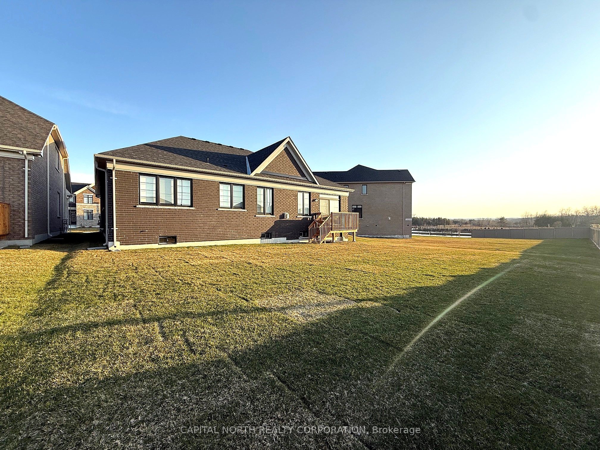 8 Bellflower Crescent Property Photo 24