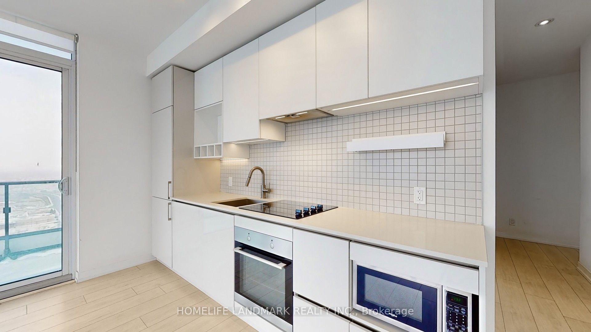 #3109 - 950 Portage Parkway Property Photo 13