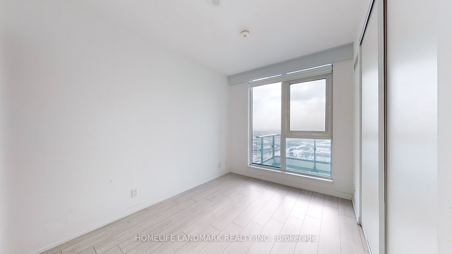 #3109 - 950 Portage Parkway Property Photo 15